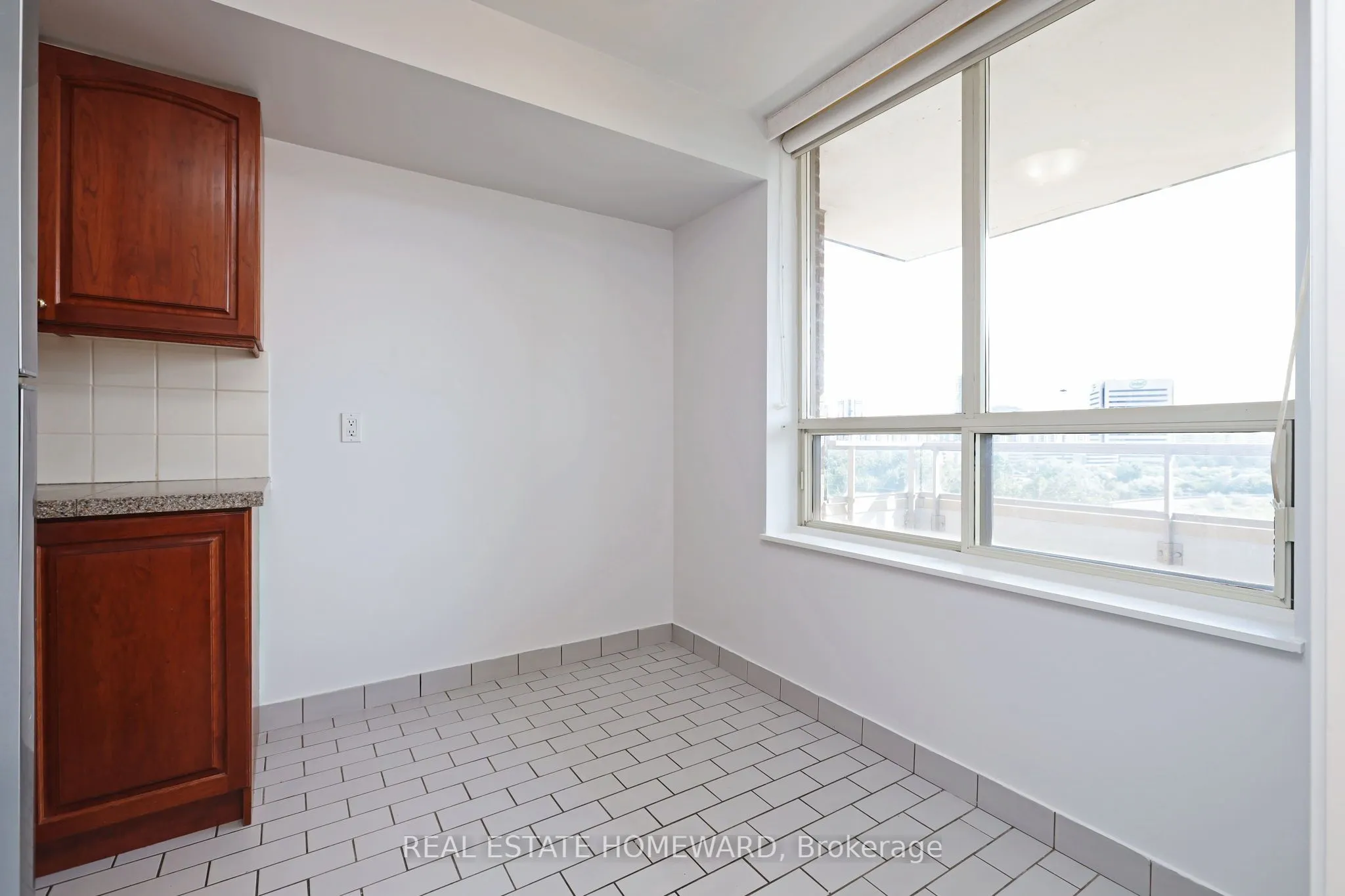 215 Wynford Drive, #801