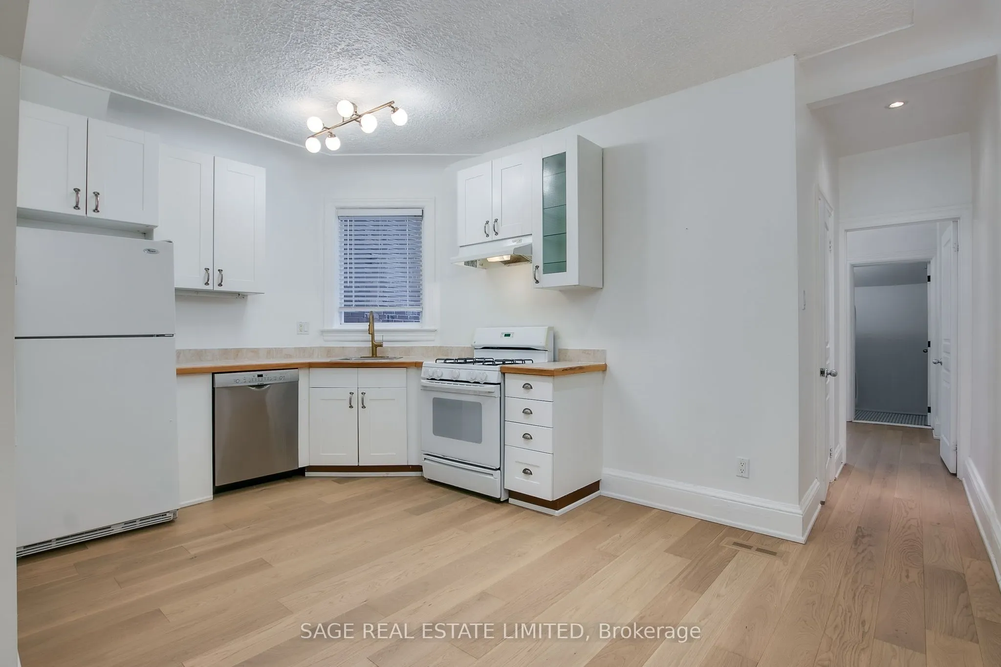 345 Markham Street, #main