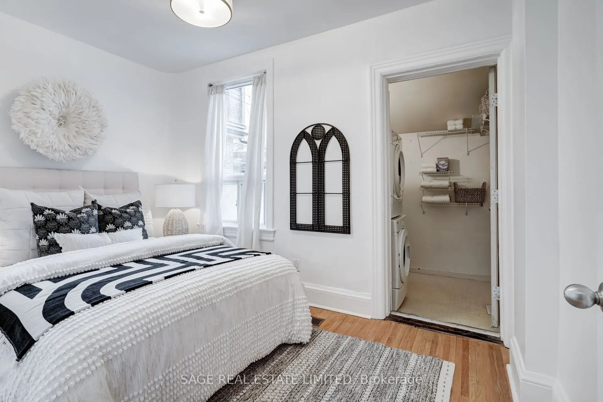 345 Markham Street, #main