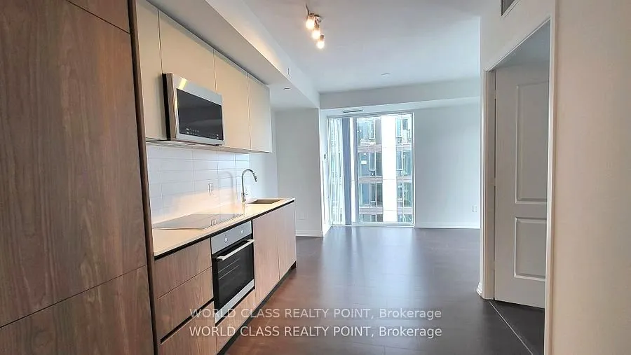 8 Widmer Street, #5005