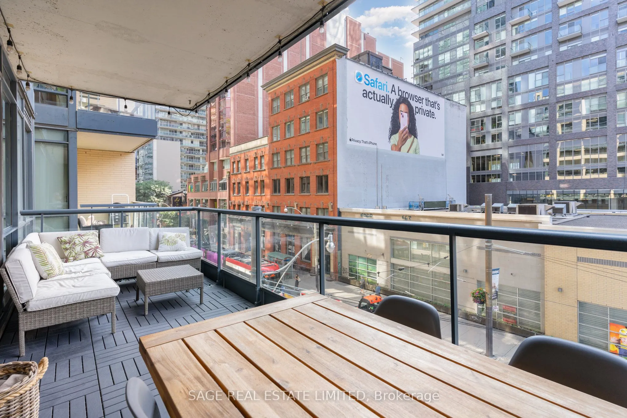 438 King Street W, #309