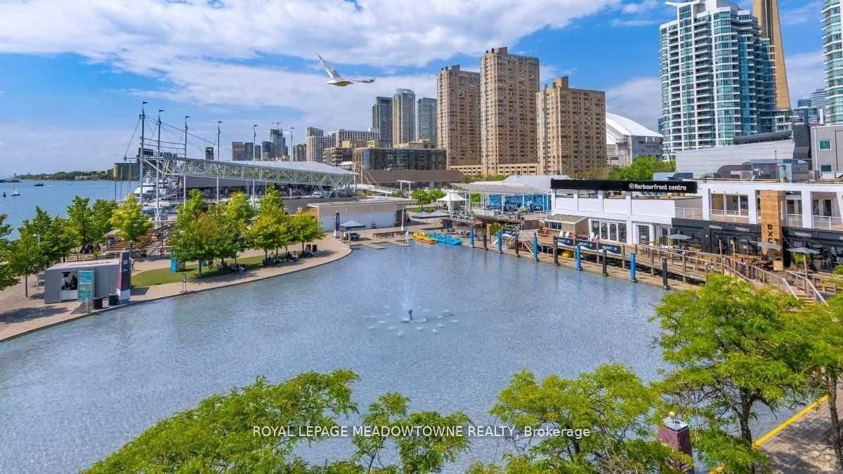 18 Harbour Street, #1805