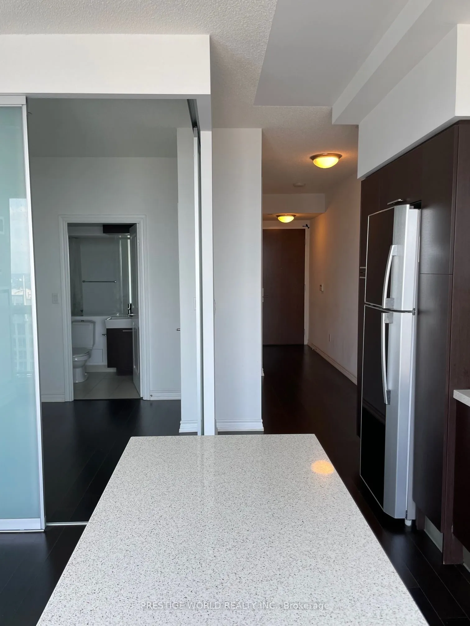 386 Yonge Street, #4814