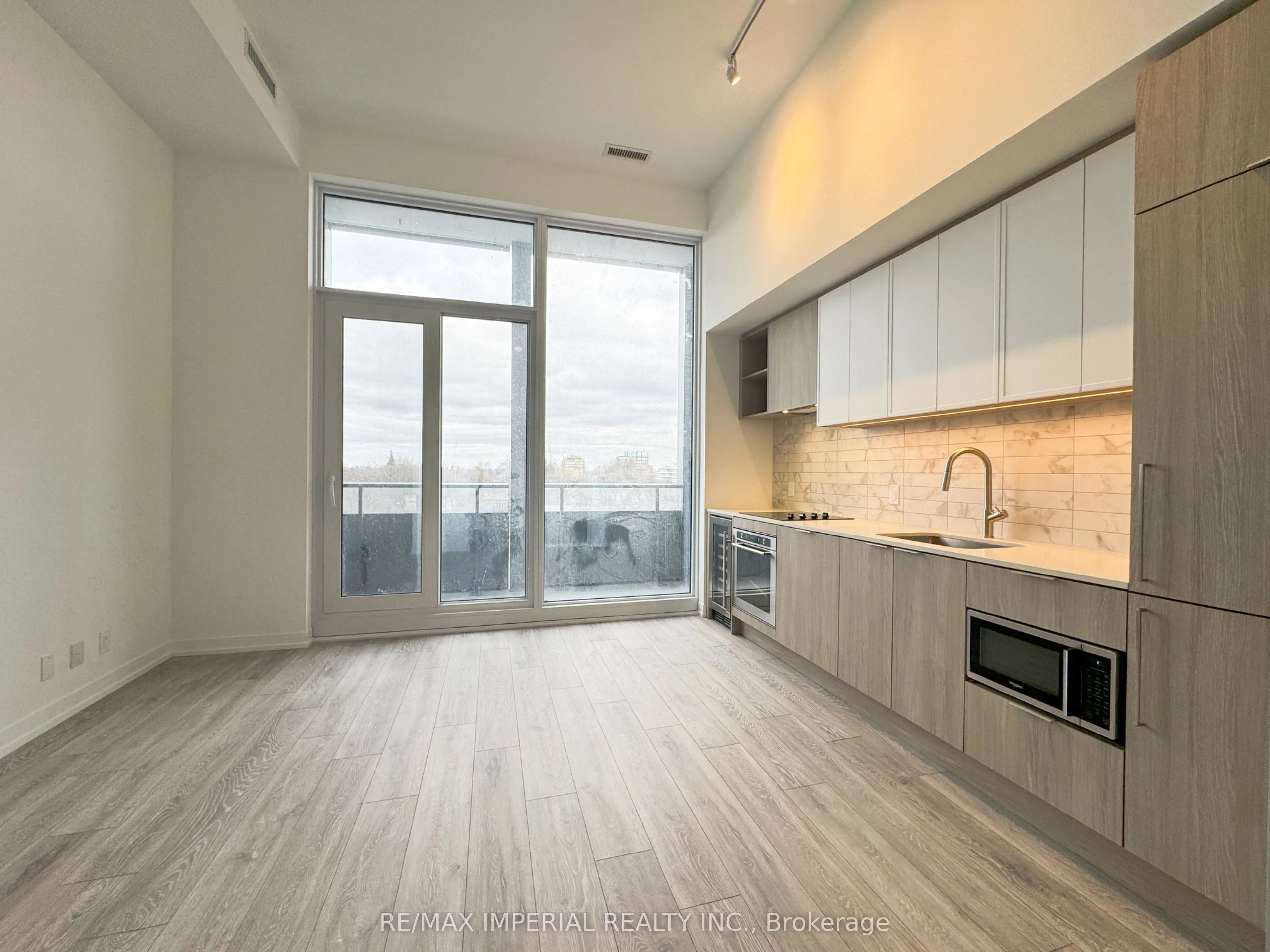 2020 Bathurst Street, #1005