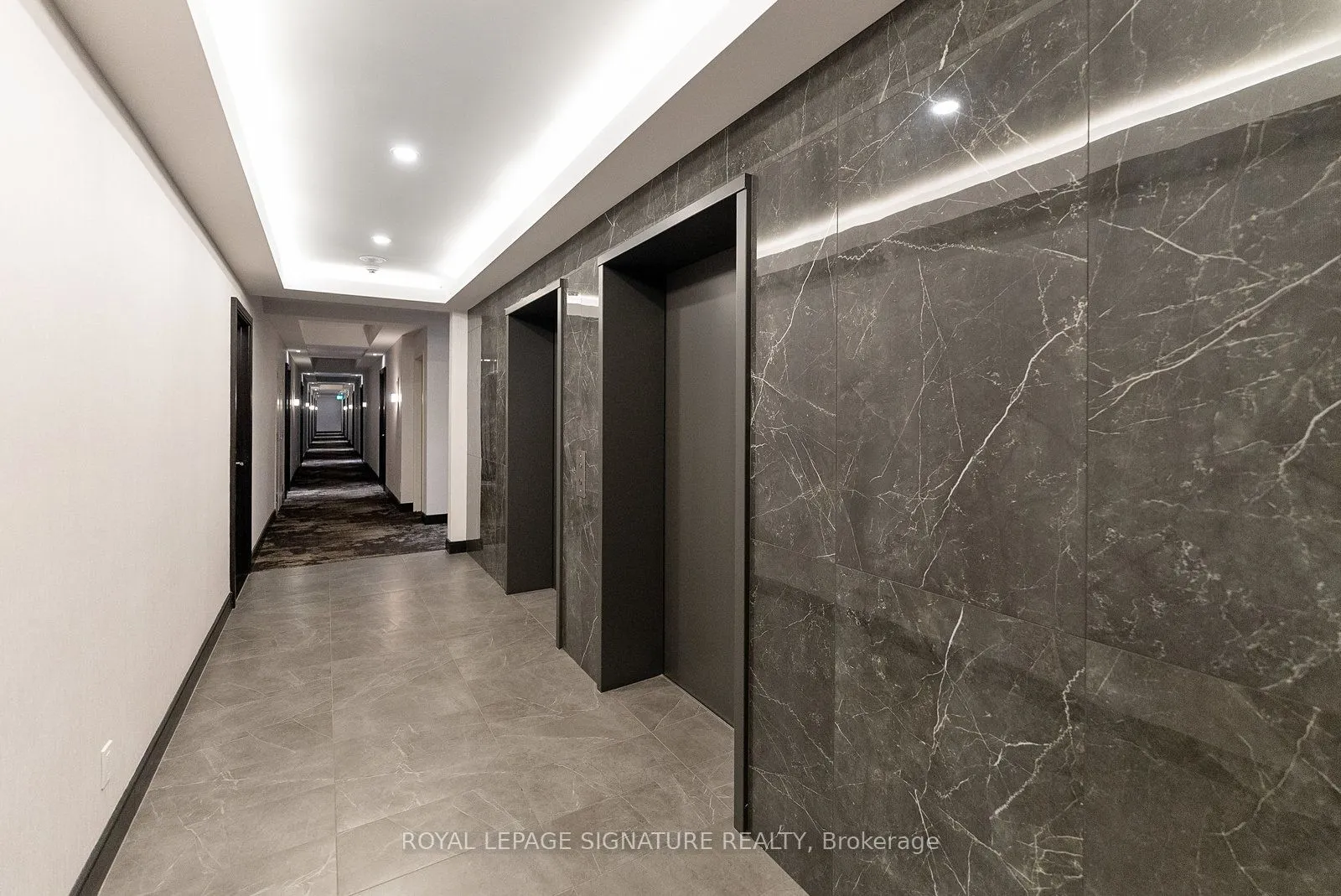 21 Scollard Street, #209