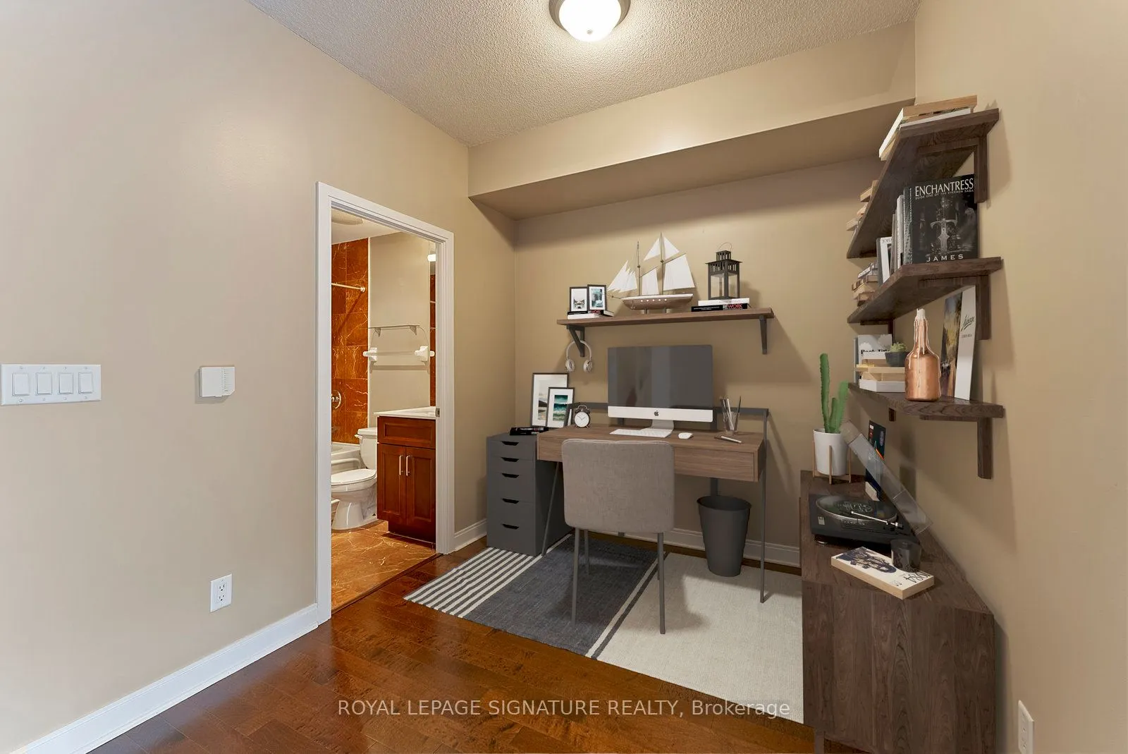 21 Scollard Street, #209