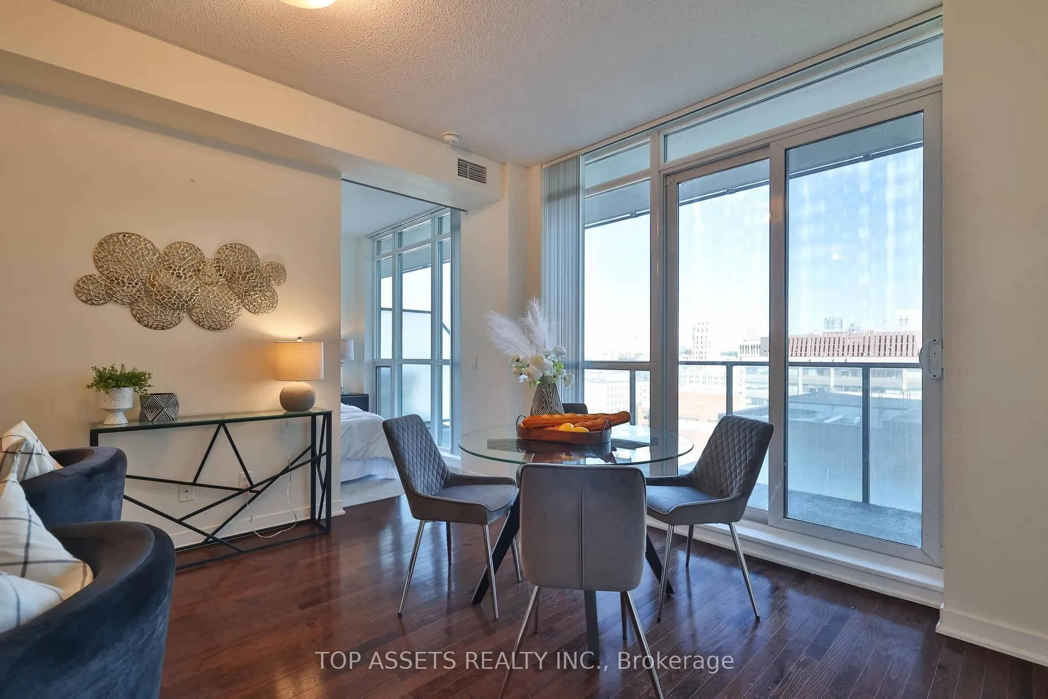 770 Bay Street, #1613