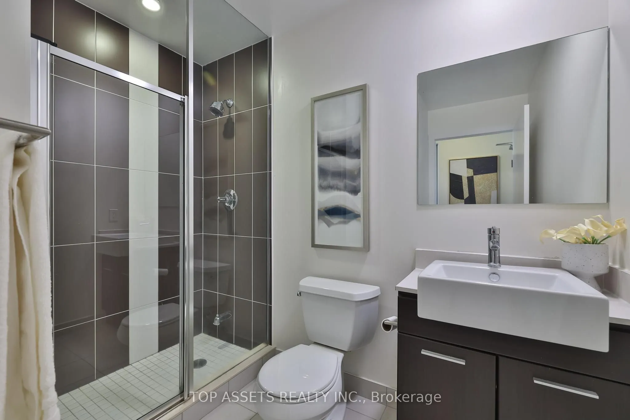 770 Bay Street, #1613