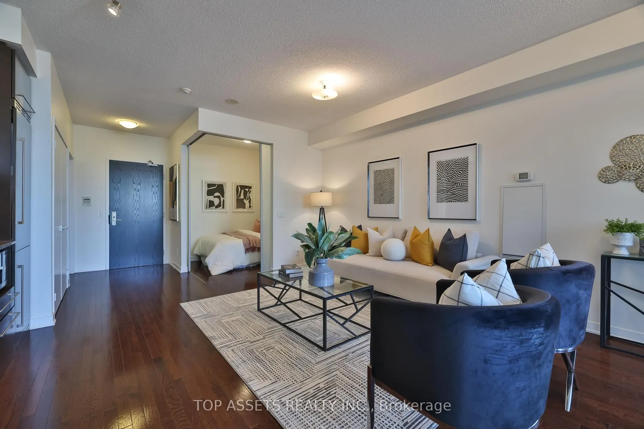 770 Bay Street, #1613