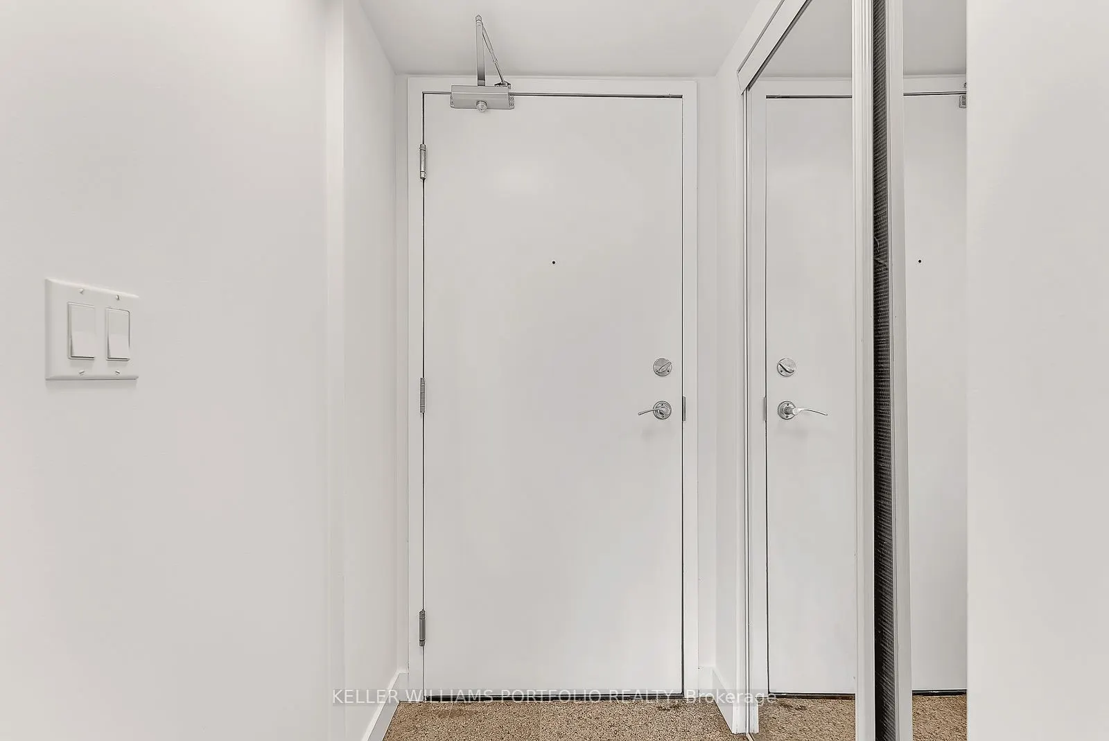81 Navy Wharf Court, #2309