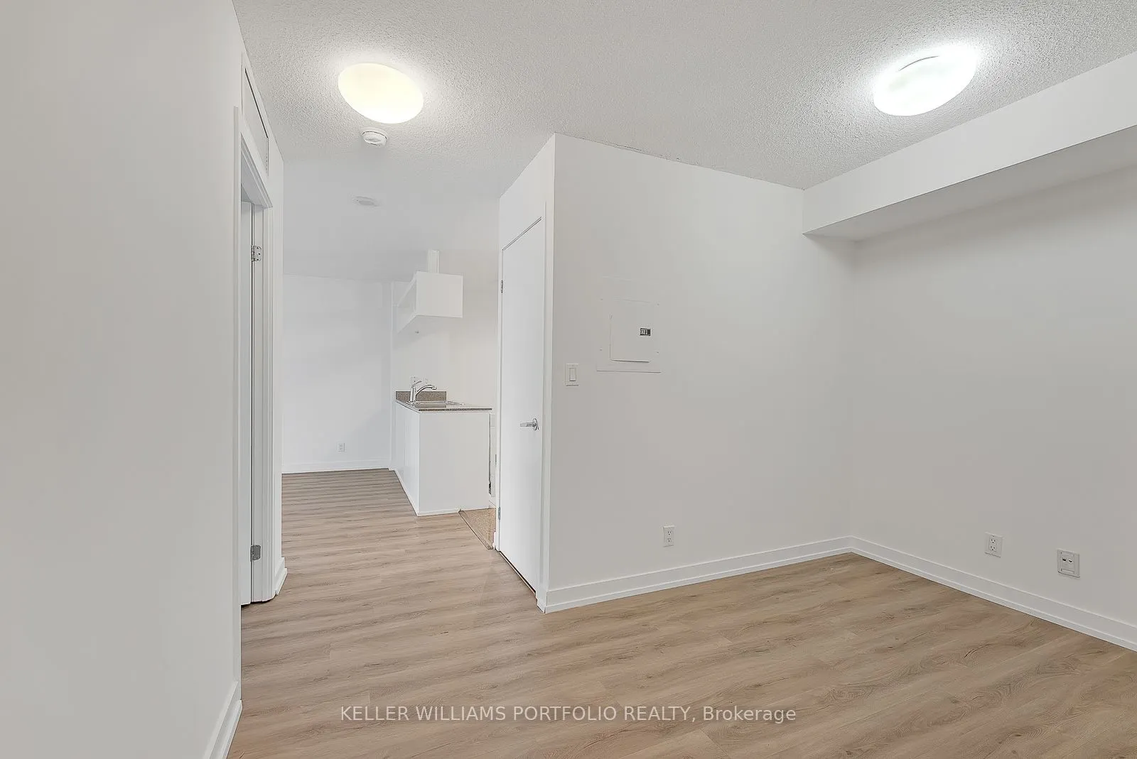 81 Navy Wharf Court, #2309