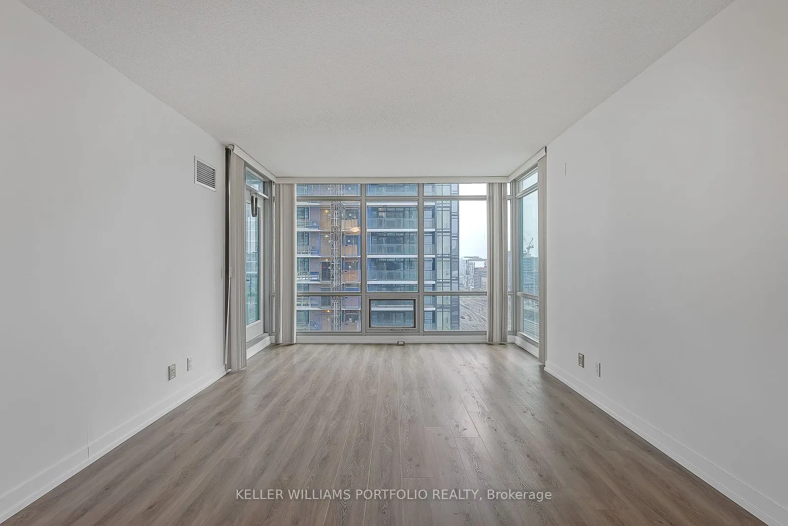 81 Navy Wharf Court, #2309