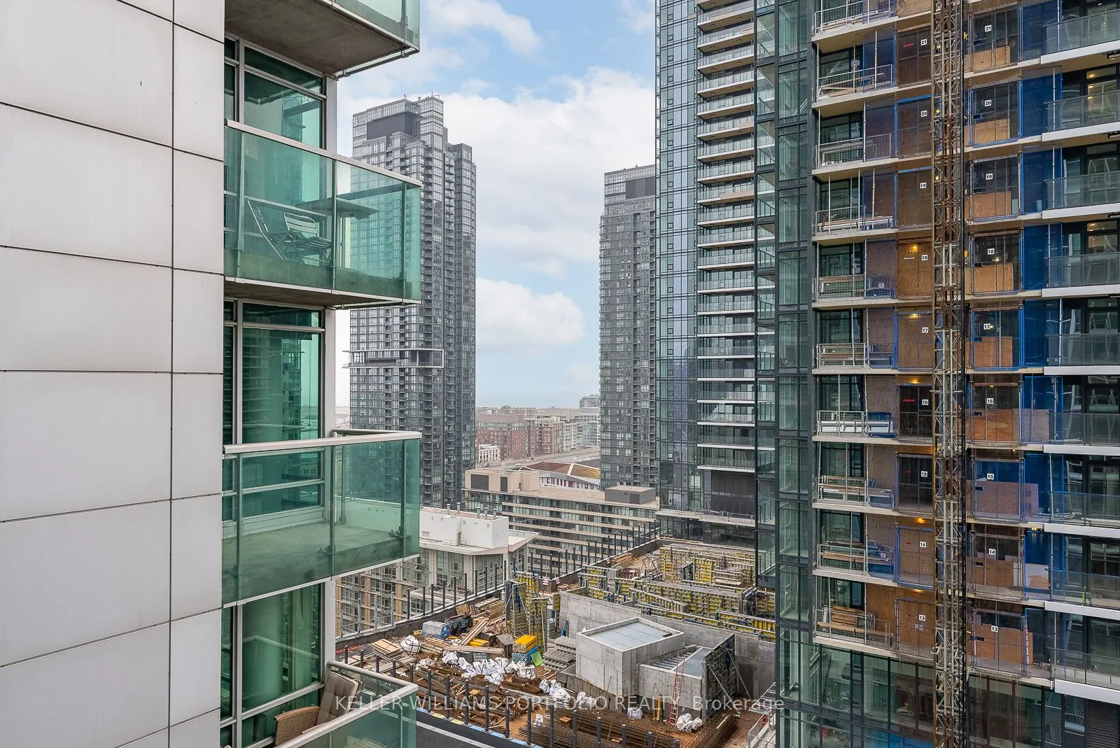 81 Navy Wharf Court, #2309