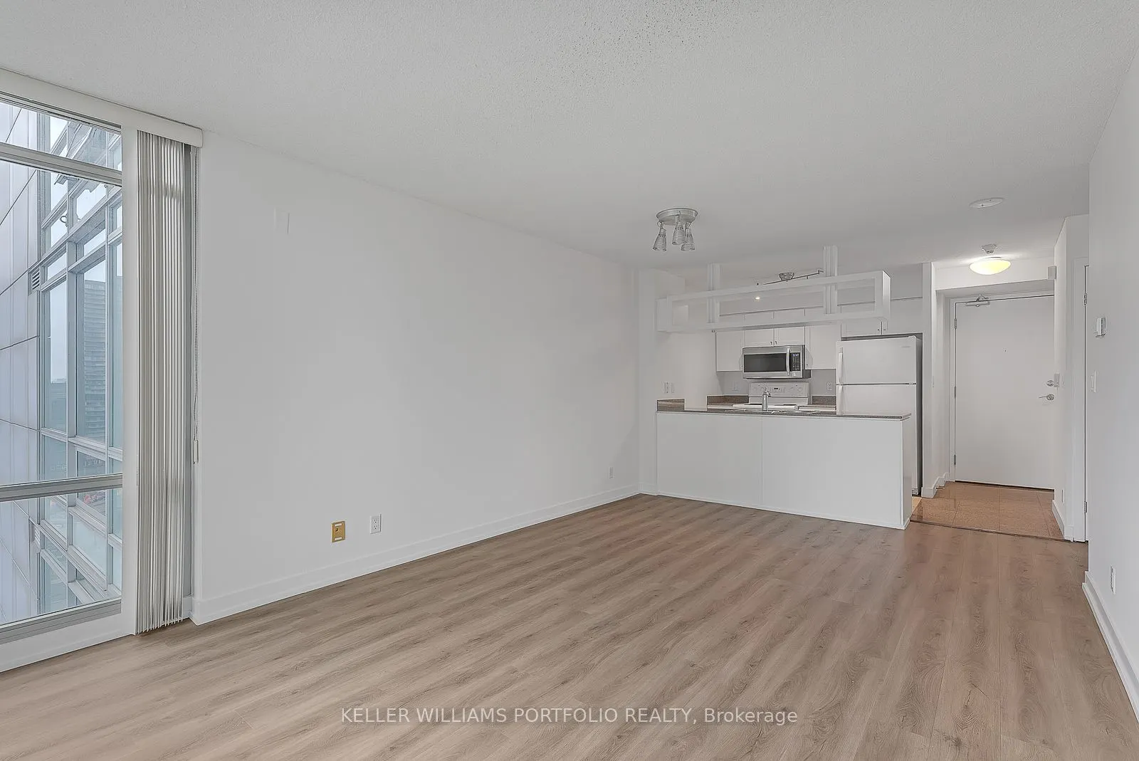 81 Navy Wharf Court, #2309