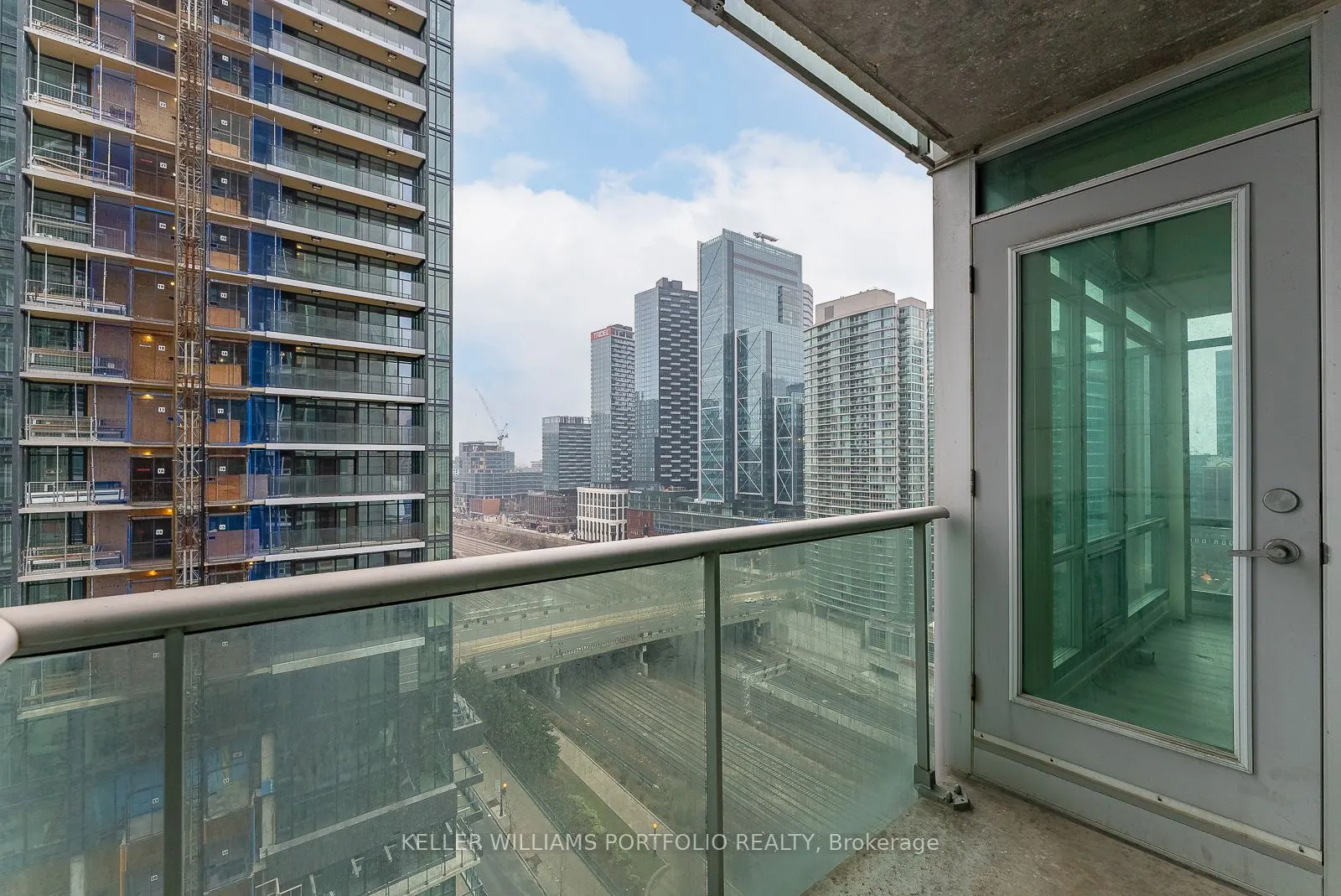81 Navy Wharf Court, #2309