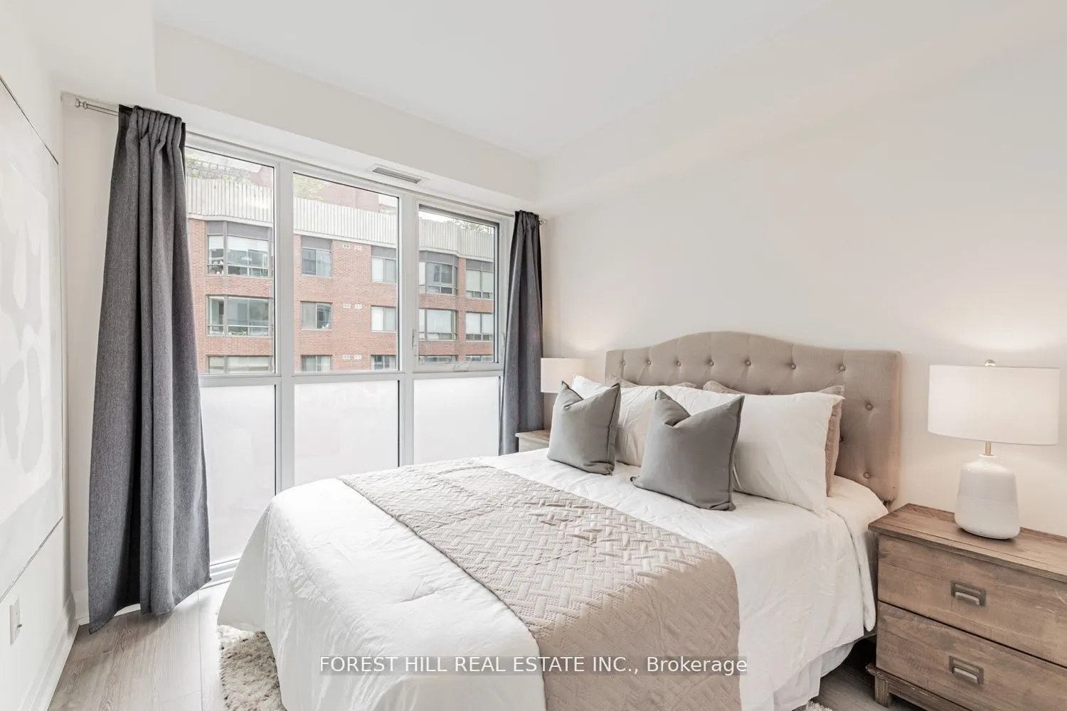 77 Mutual Street, #1109