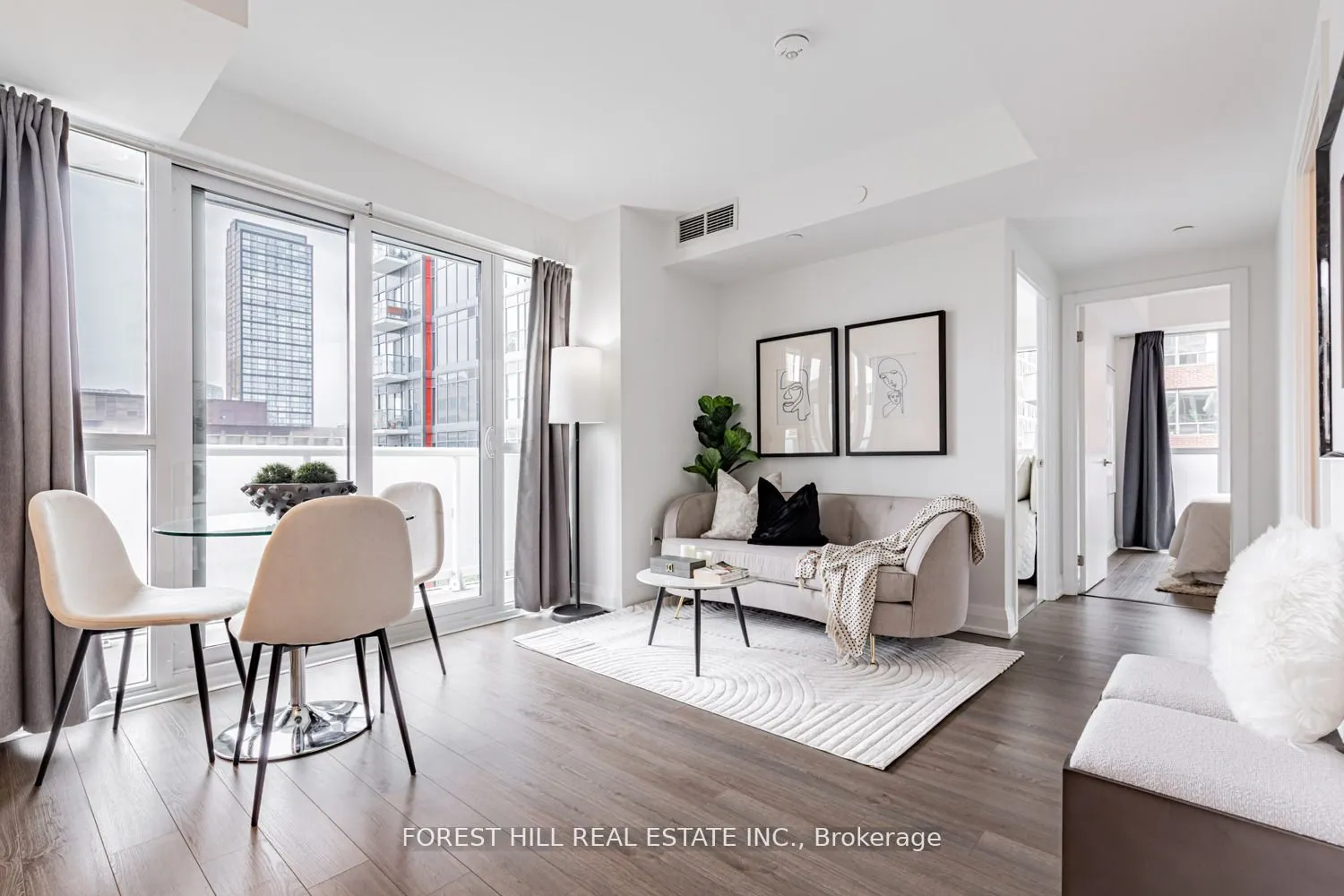 77 Mutual Street, #1109