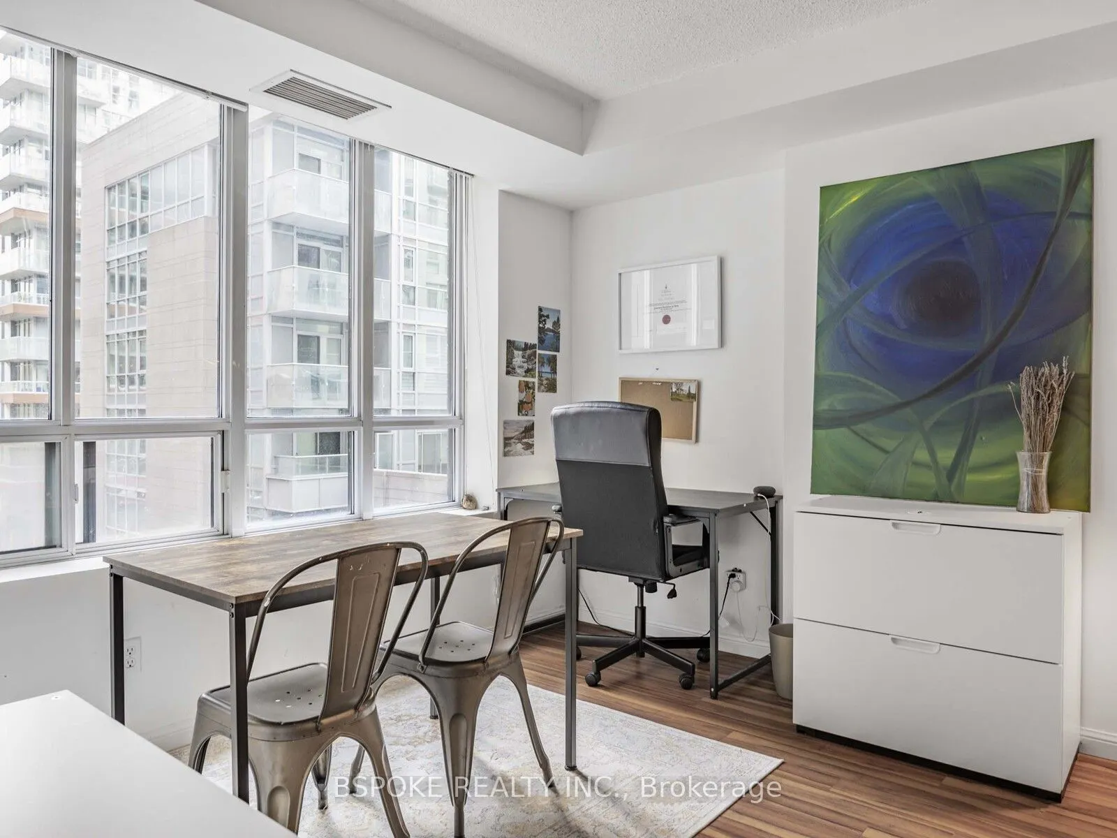 140 Simcoe Street, #304