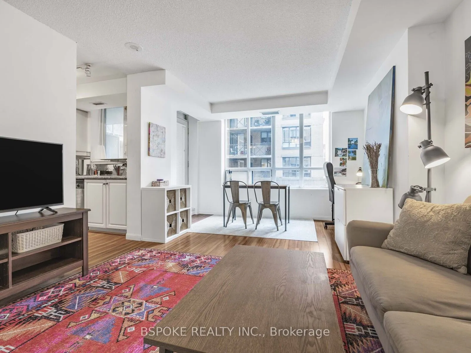 140 Simcoe Street, #304