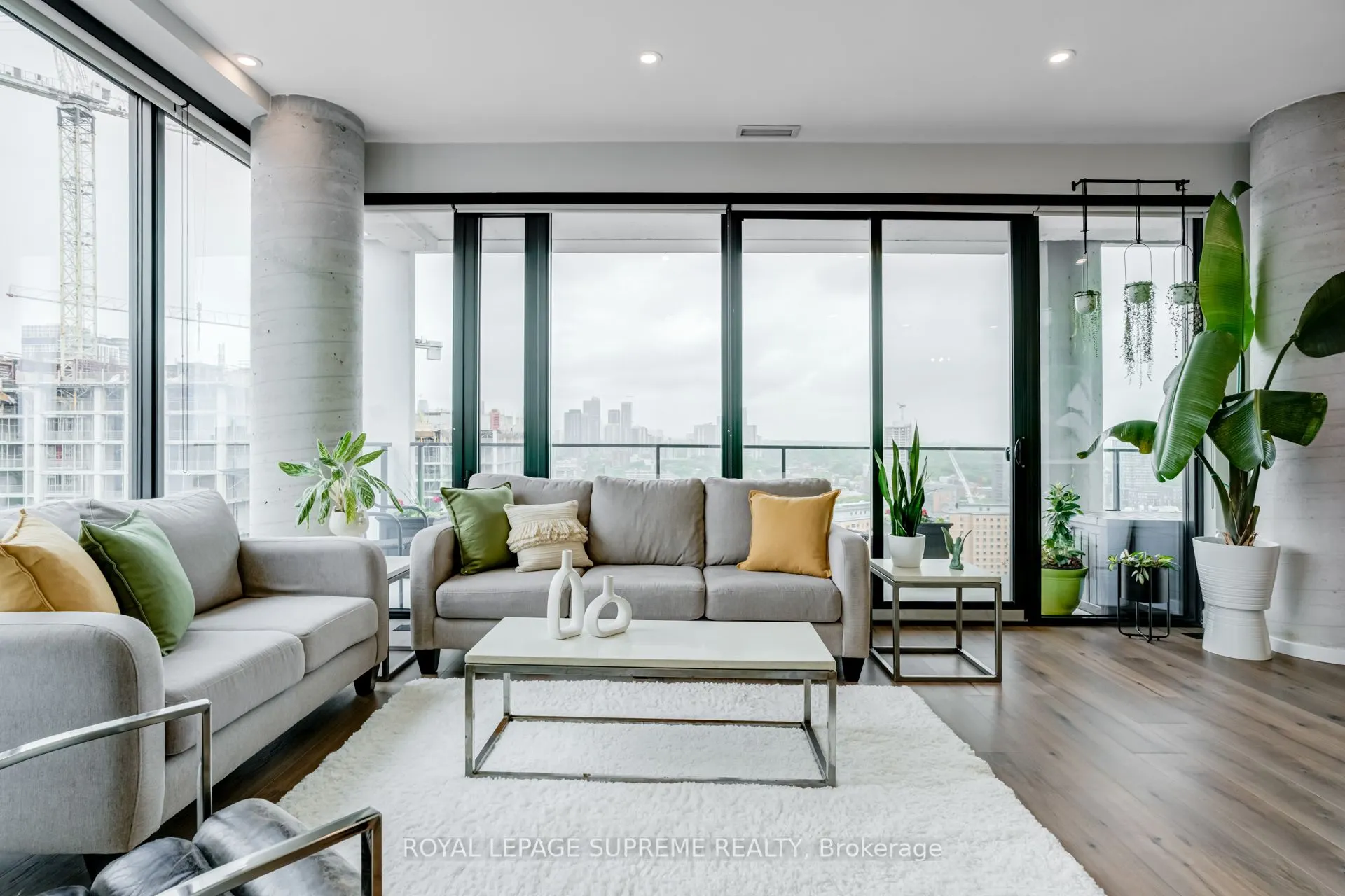 55 Ontario Street, #2406