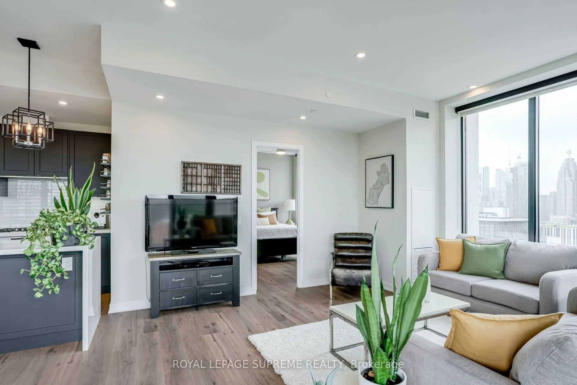 55 Ontario Street, #2406