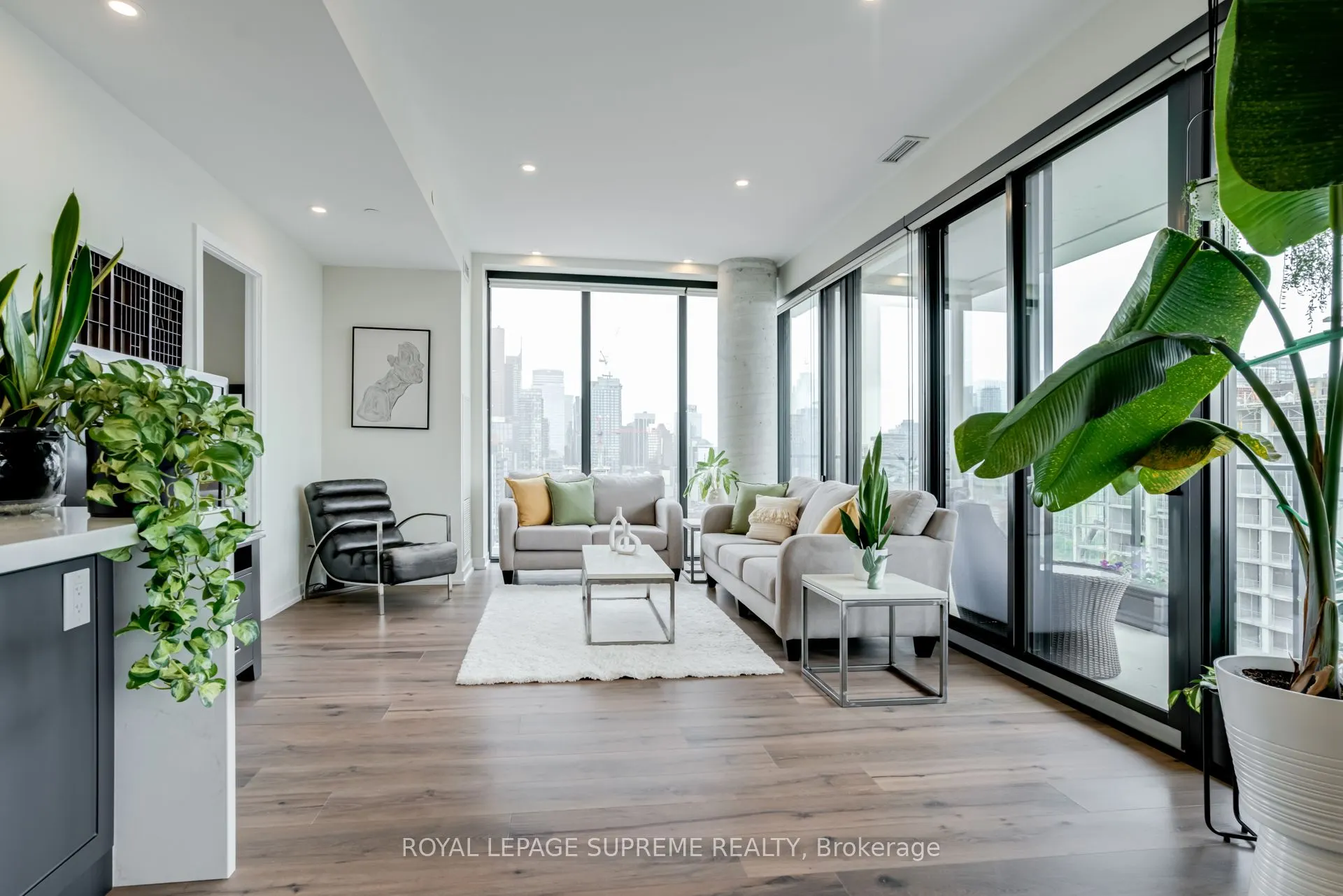 55 Ontario Street, #2406