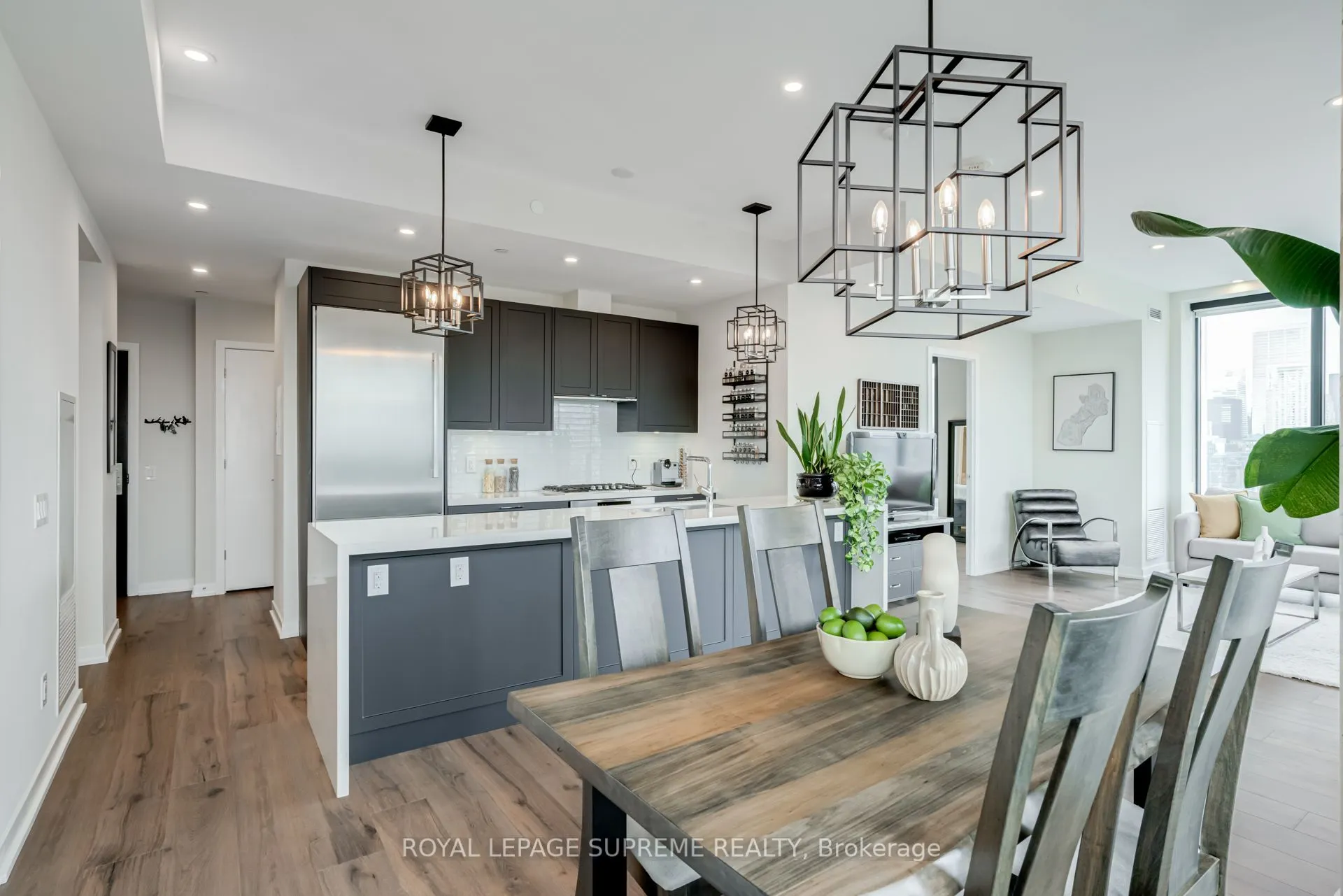 55 Ontario Street, #2406