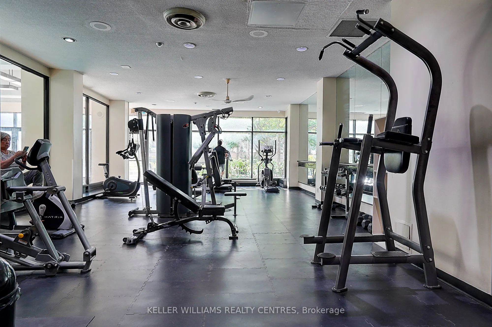 7 Bishop Avenue, #1511