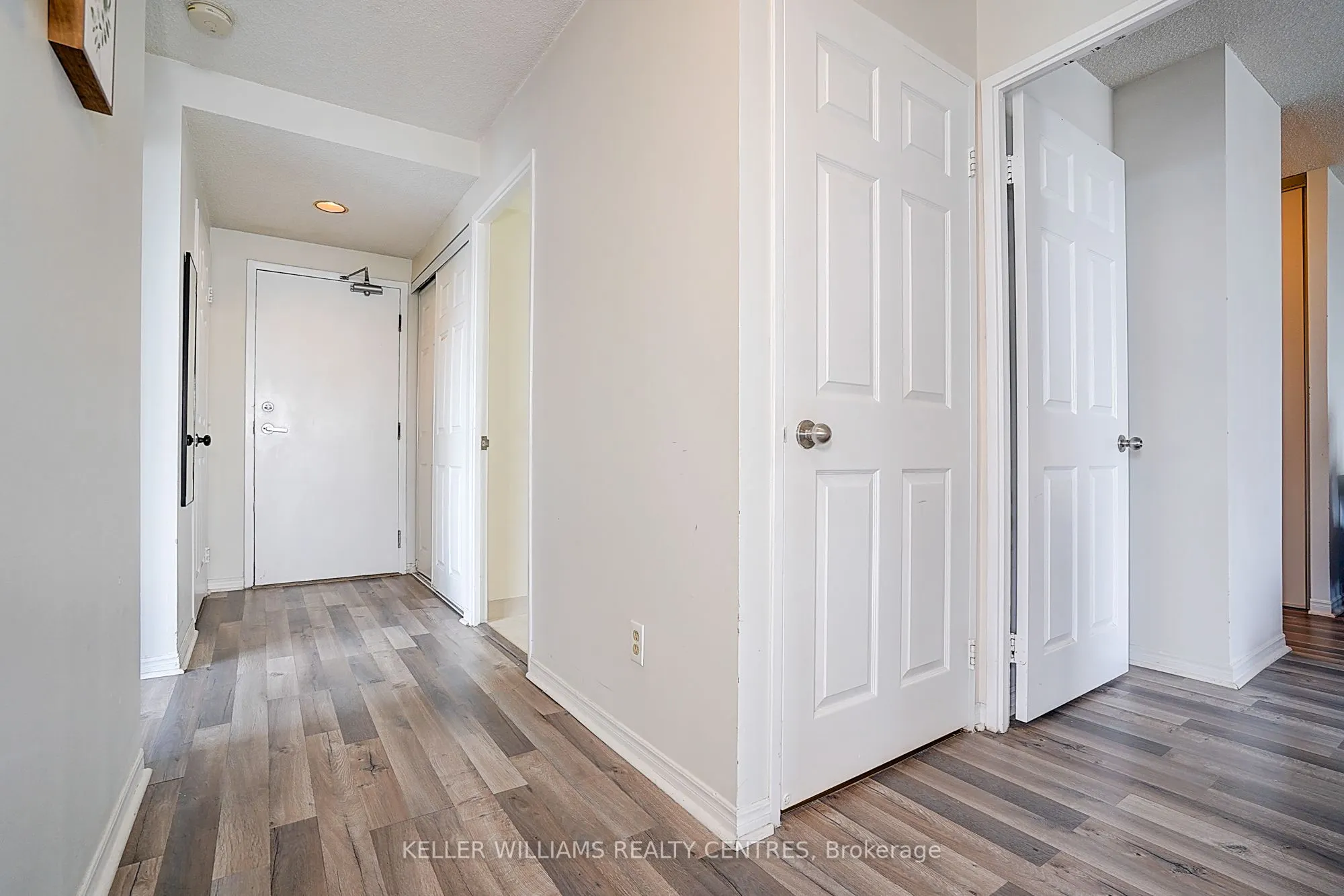 7 Bishop Avenue, #1511
