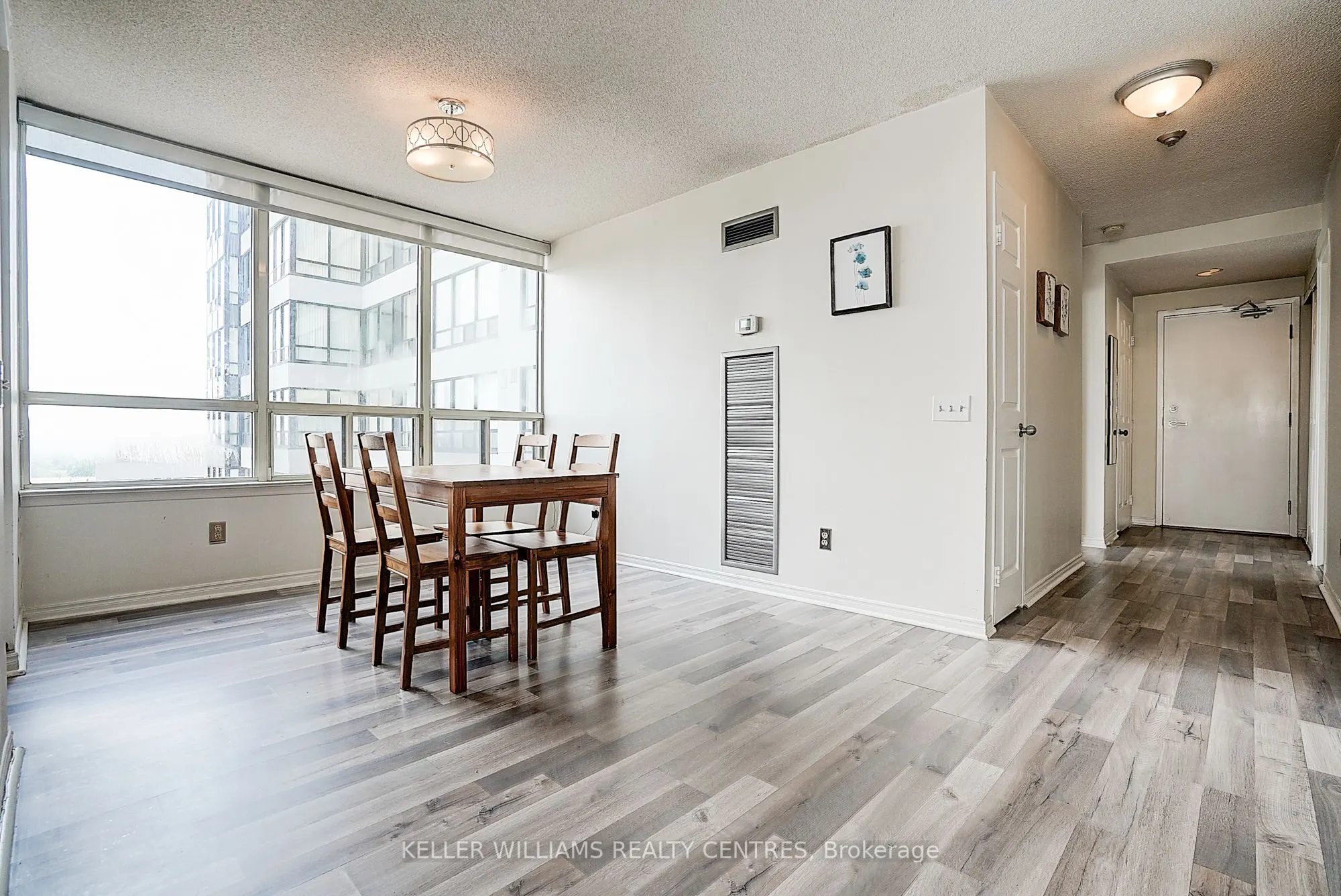 7 Bishop Avenue, #1511