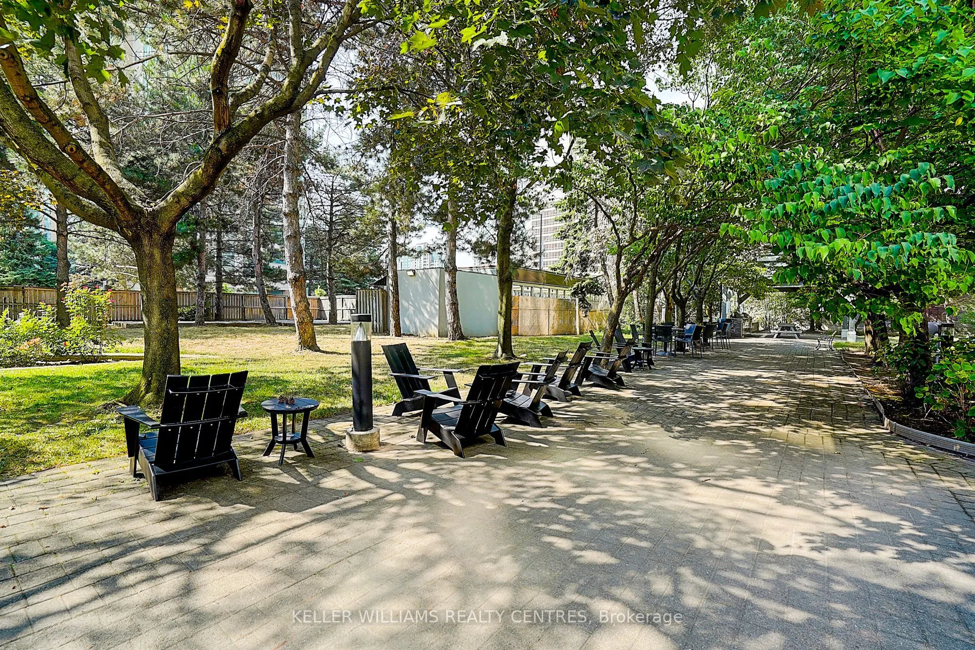 7 Bishop Avenue, #1511