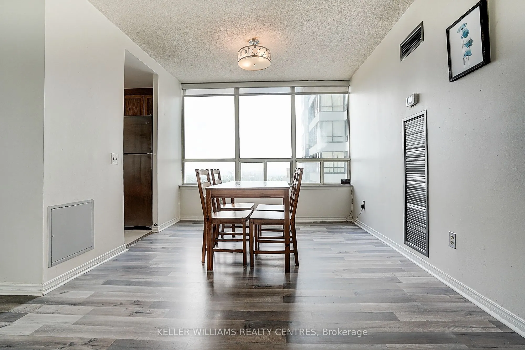 7 Bishop Avenue, #1511