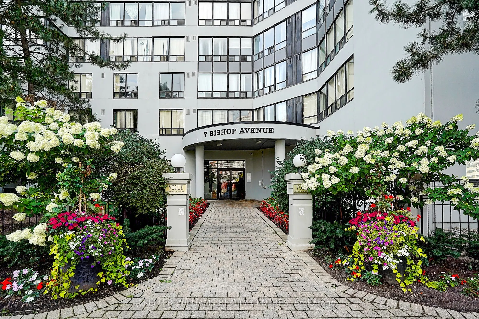 7 Bishop Avenue, #1511
