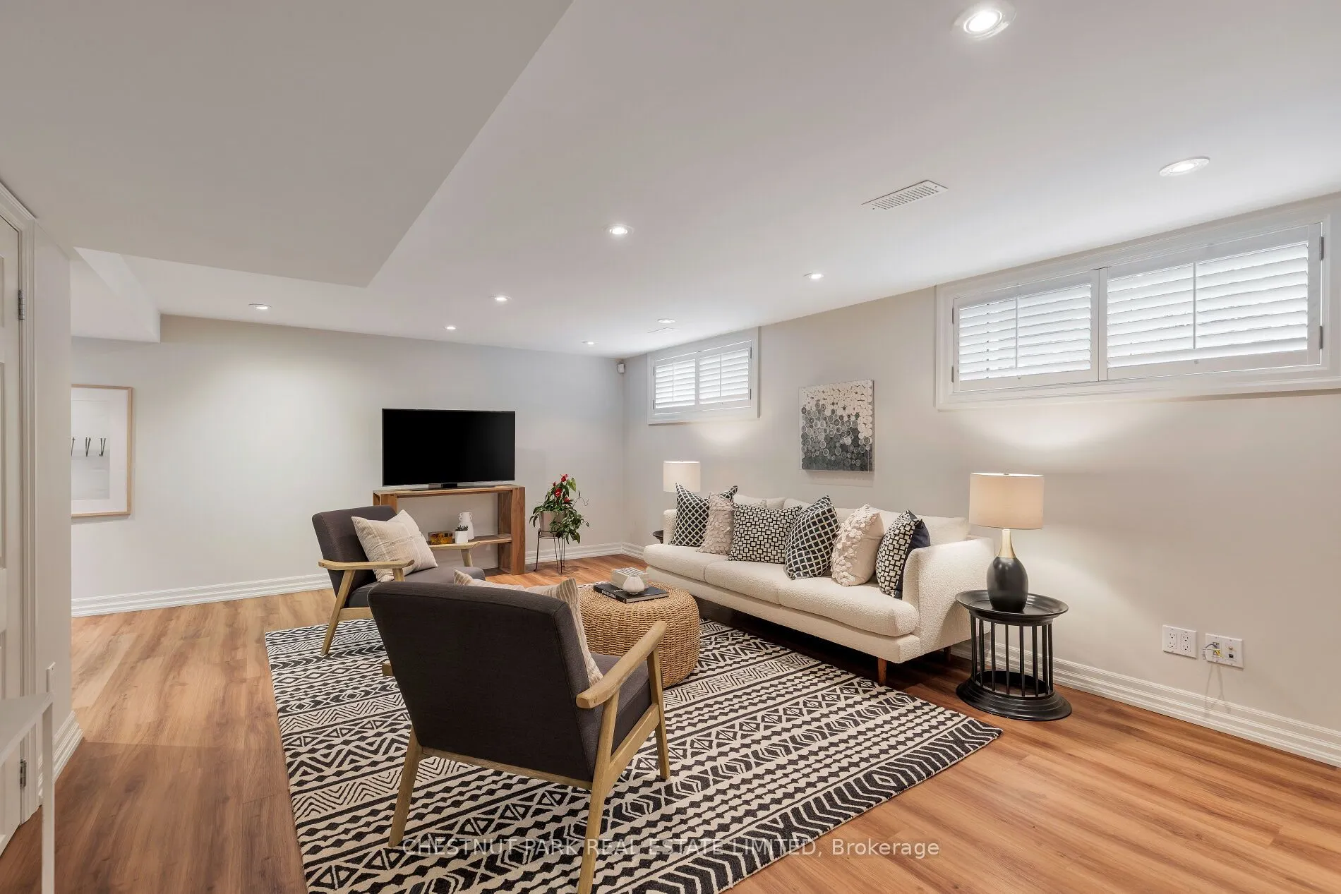 75 Paperbirch Drive