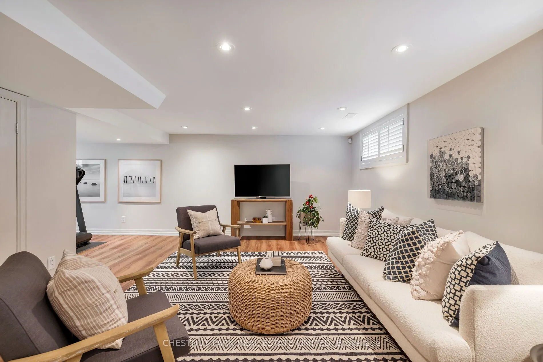 75 Paperbirch Drive