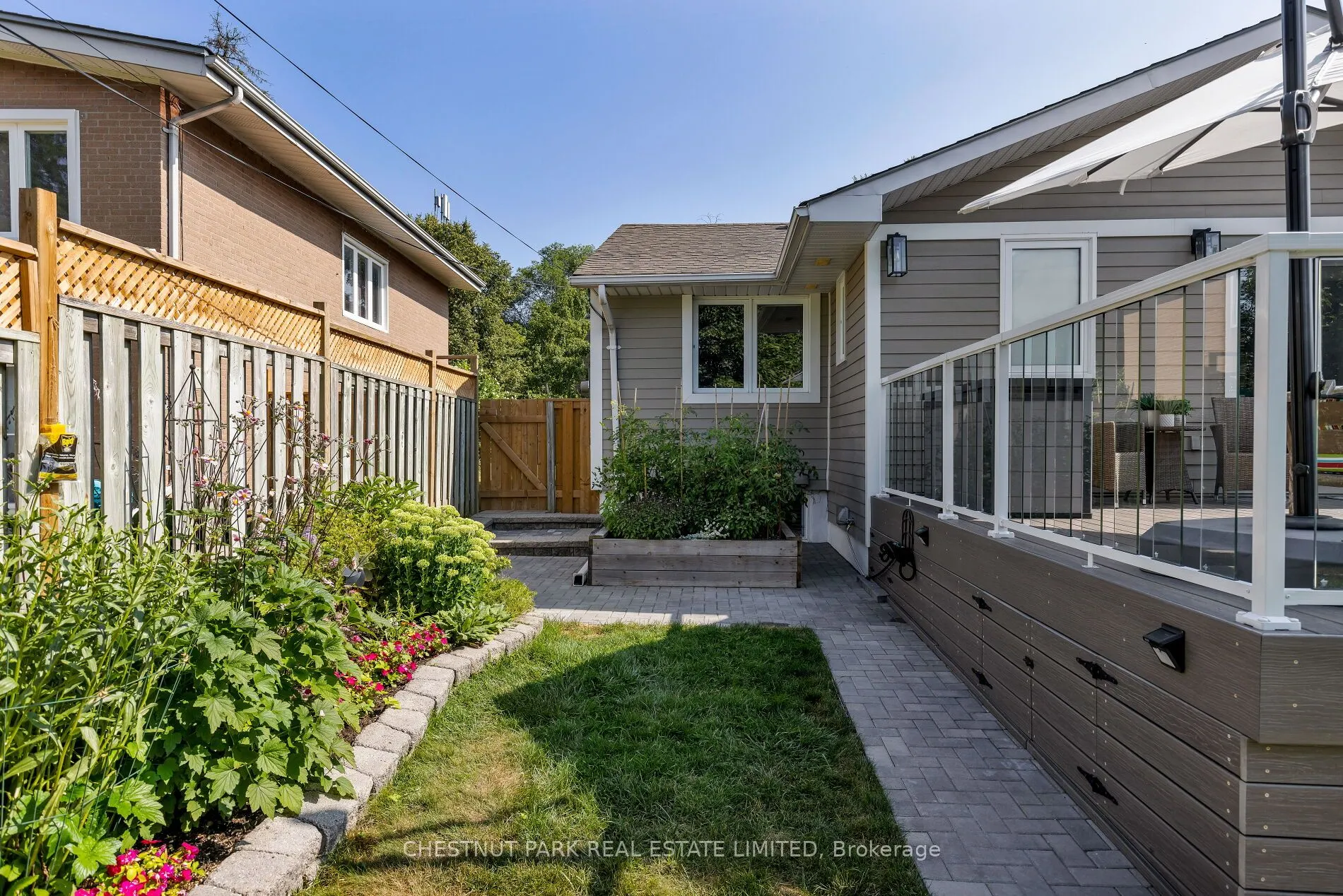 75 Paperbirch Drive