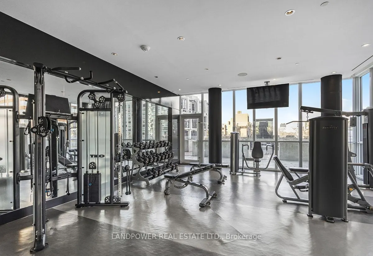 32 Davenport Road, #2708