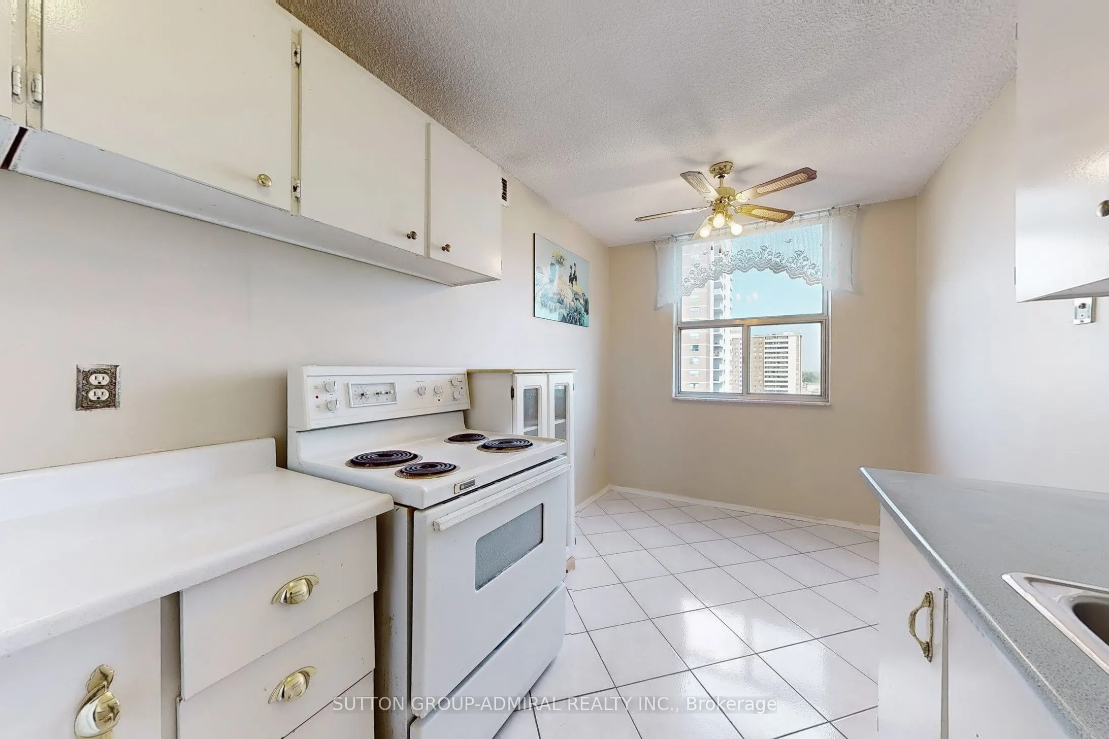 205 Hilda Avenue, #1205
