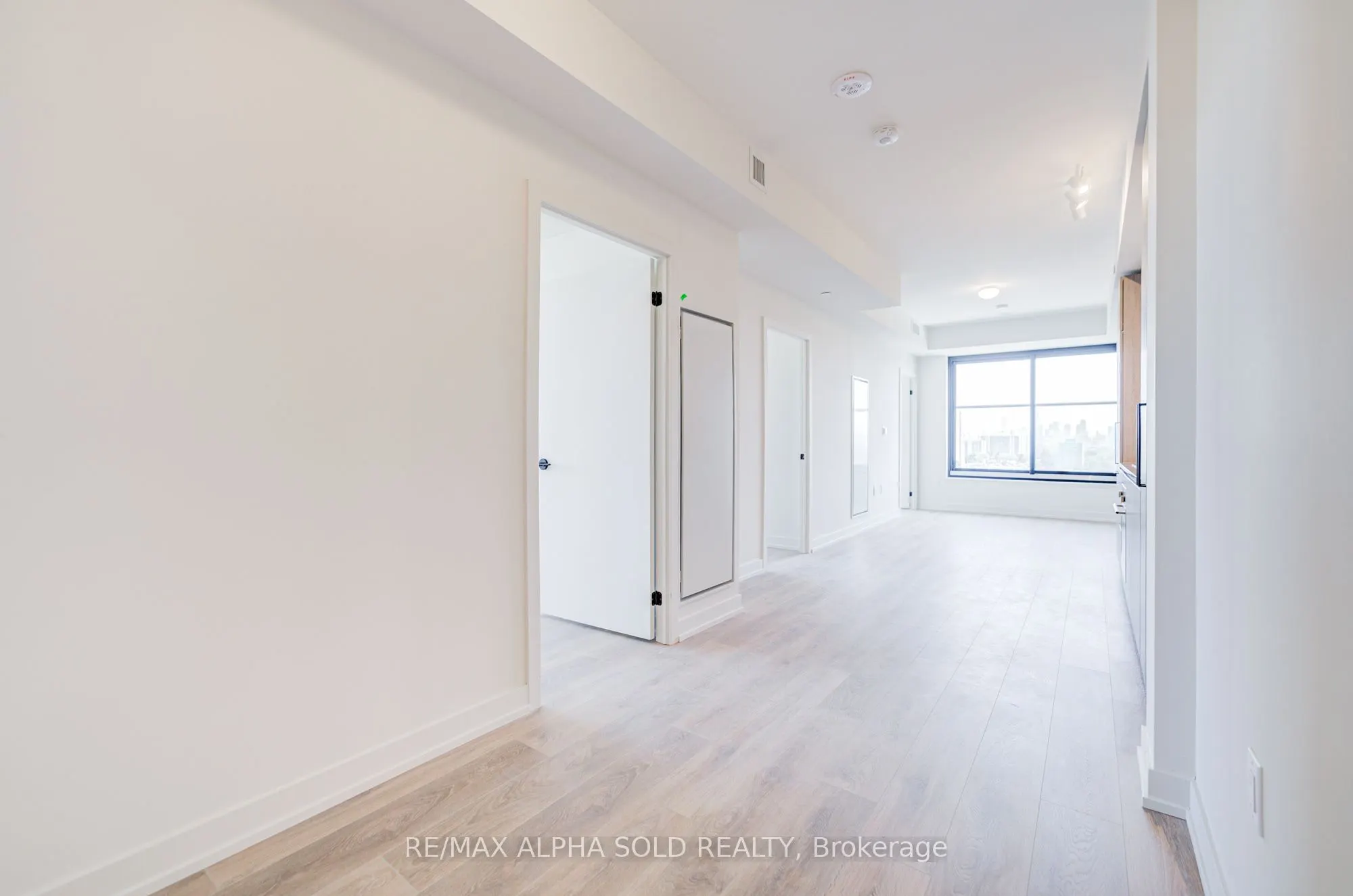 181 Sterling Road E, #1519
