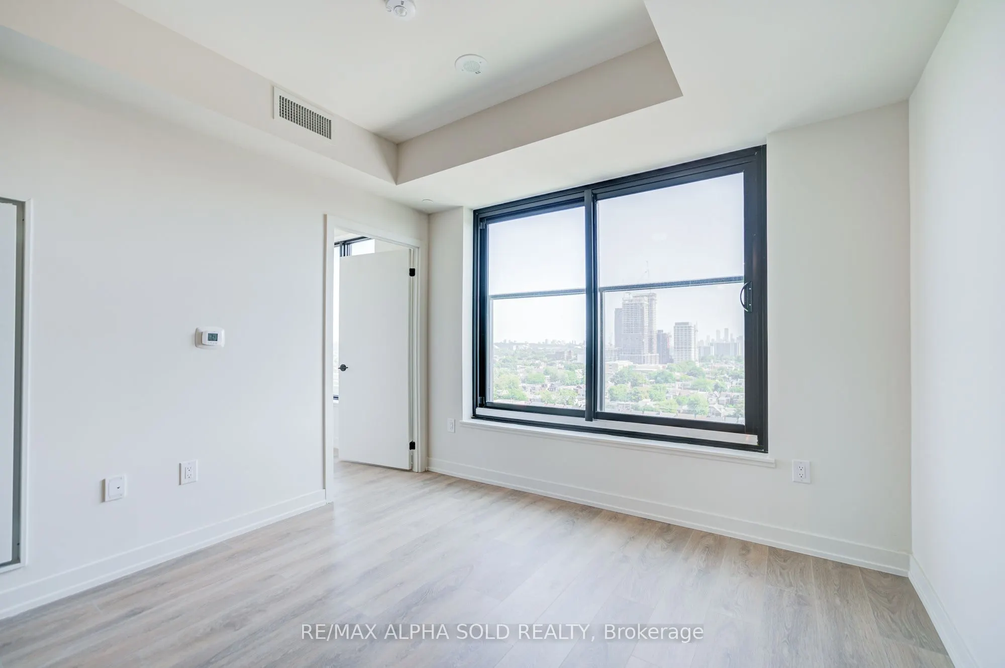 181 Sterling Road E, #1519