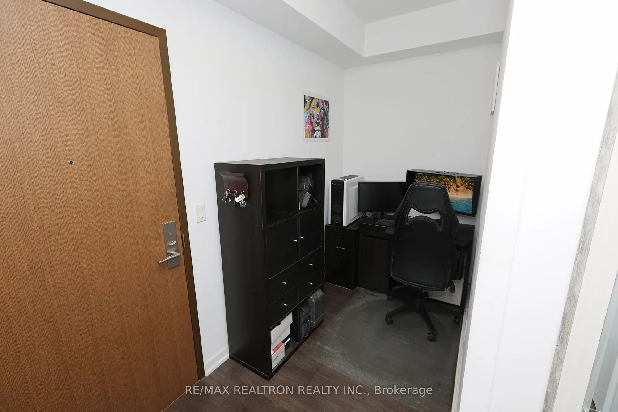 56 Forest Manor Road, #2509