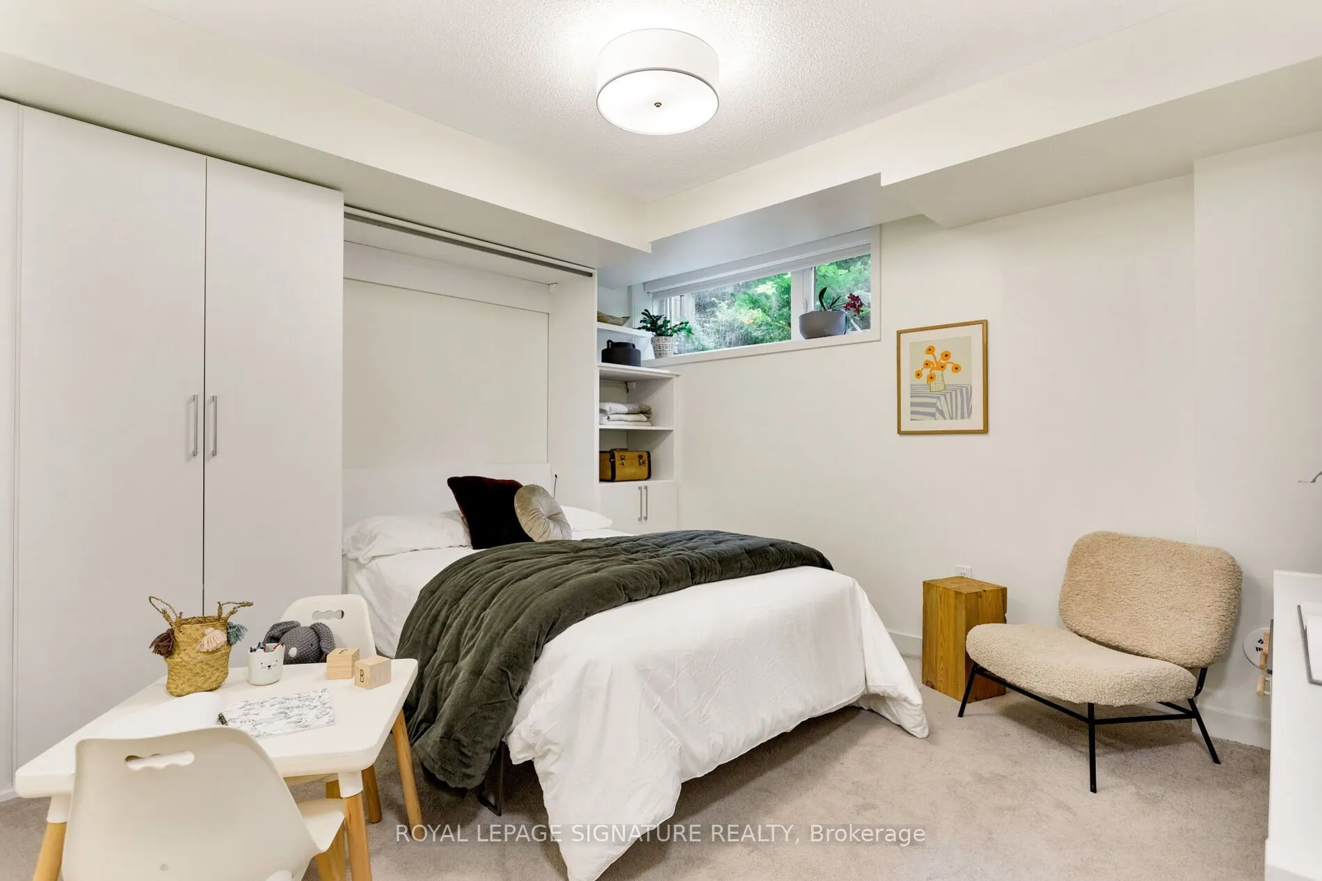 31 Florence Street, #12