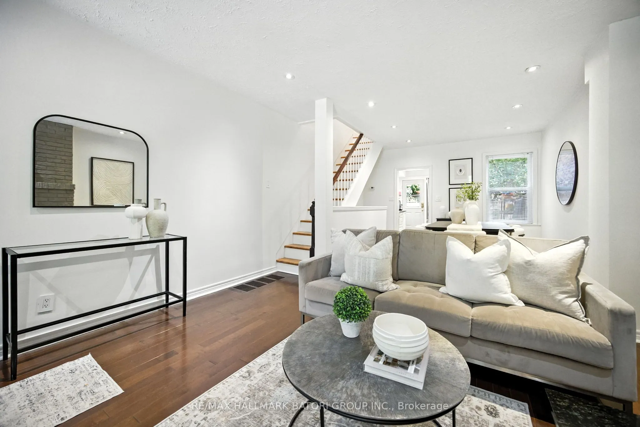 143 Soudan Avenue