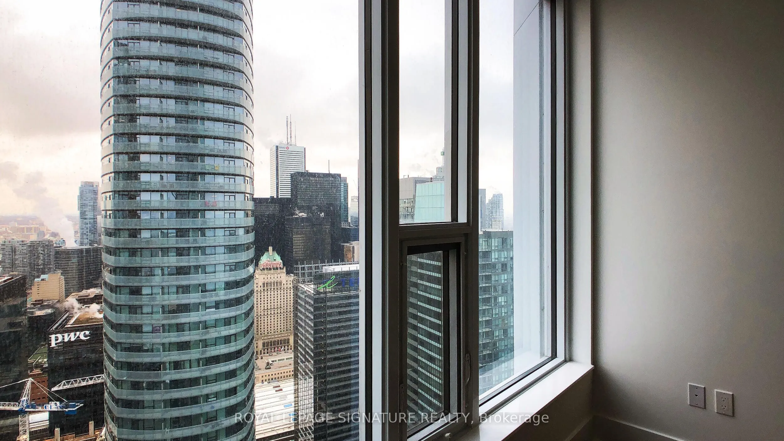 10 York Street, #5601