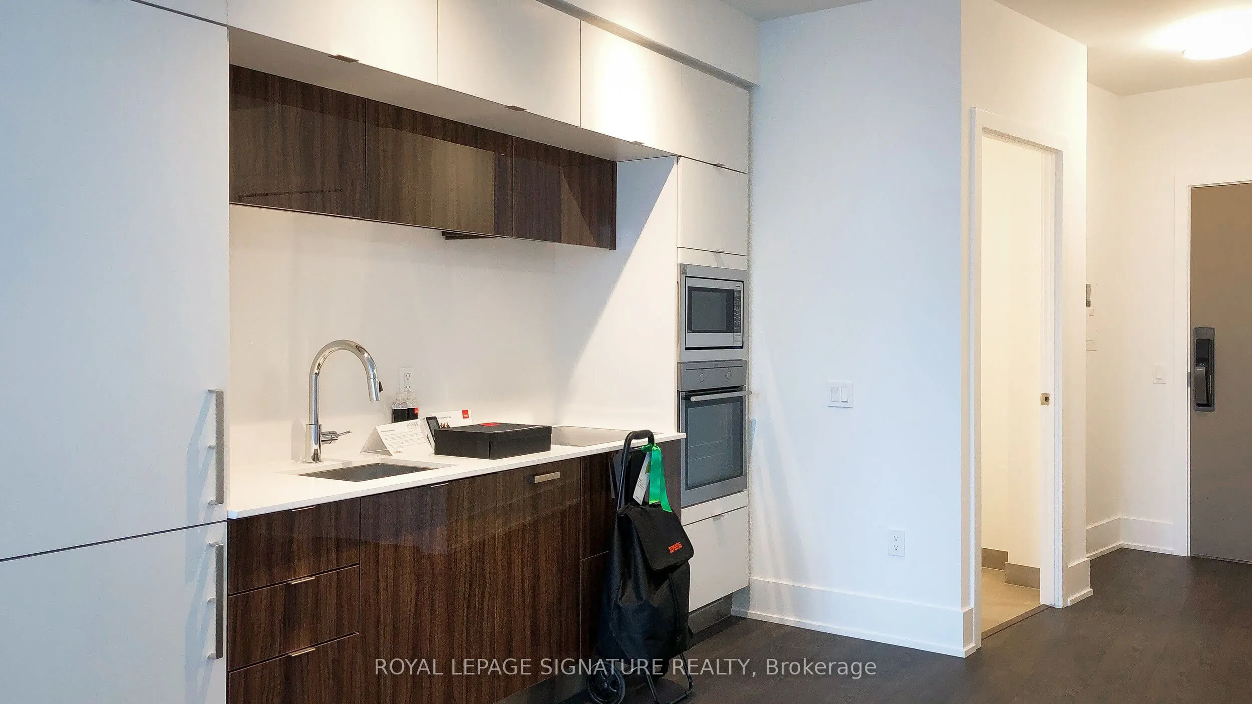 10 York Street, #5601
