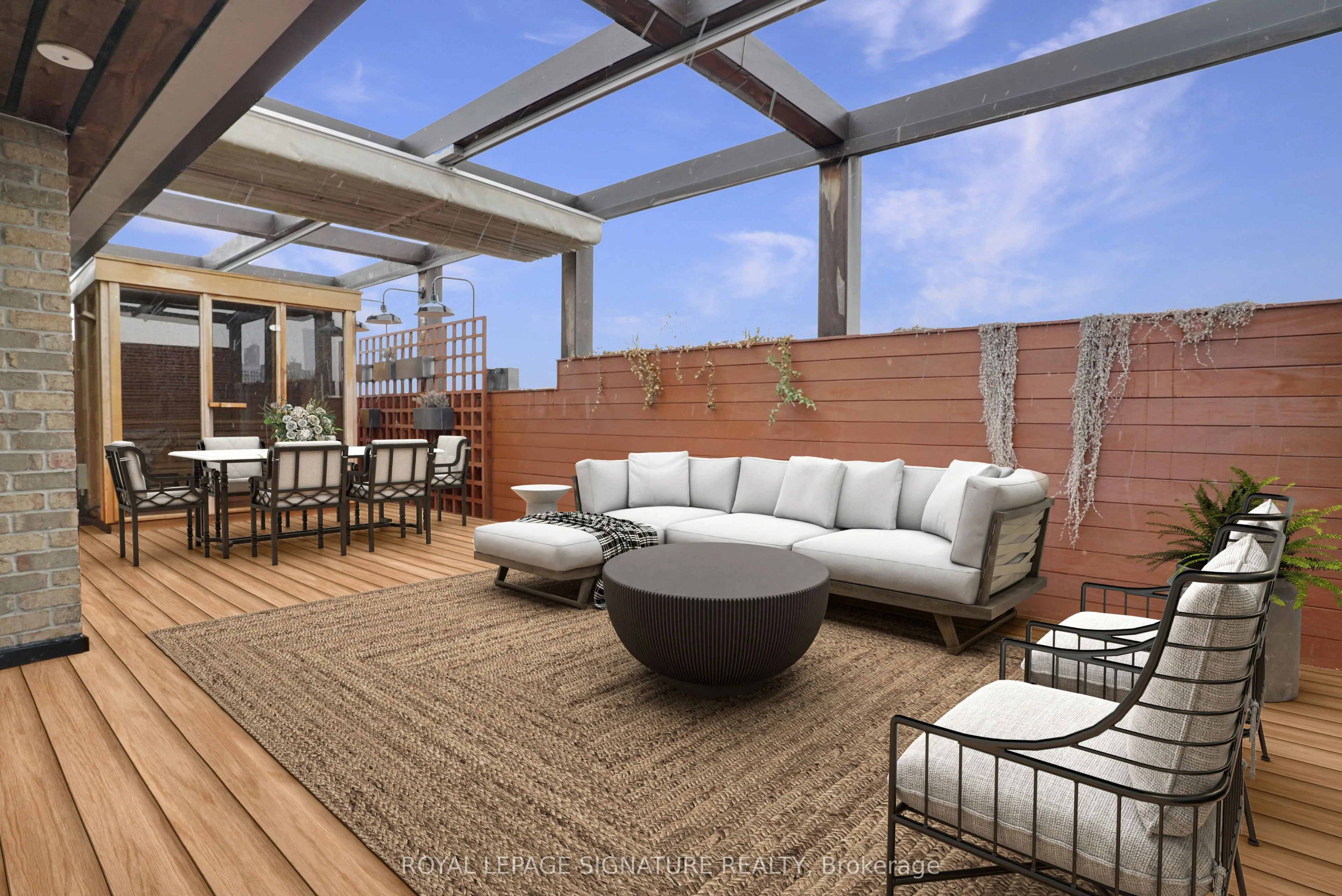 676 Richmond Street W, #209