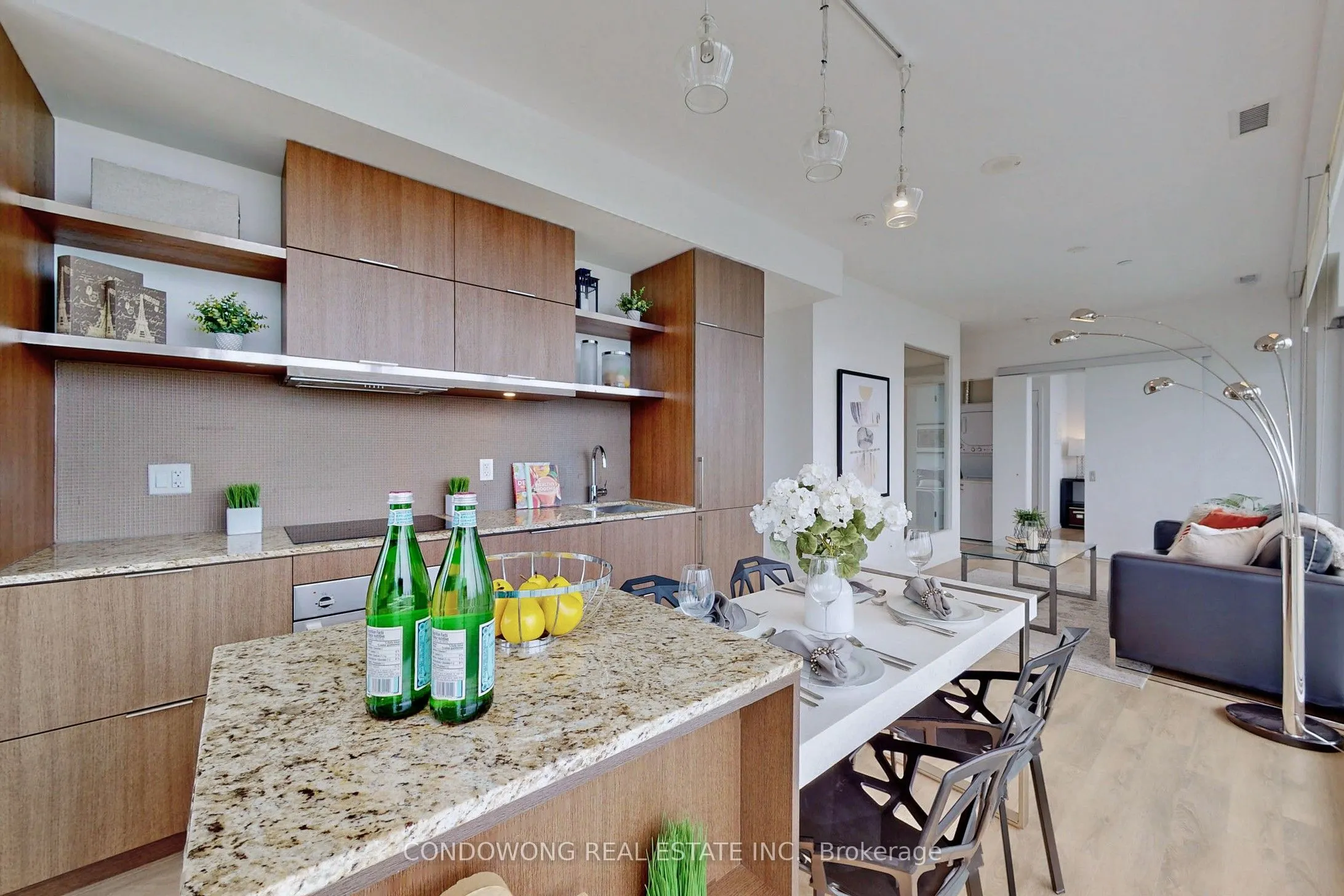 197 Yonge Street, #3608
