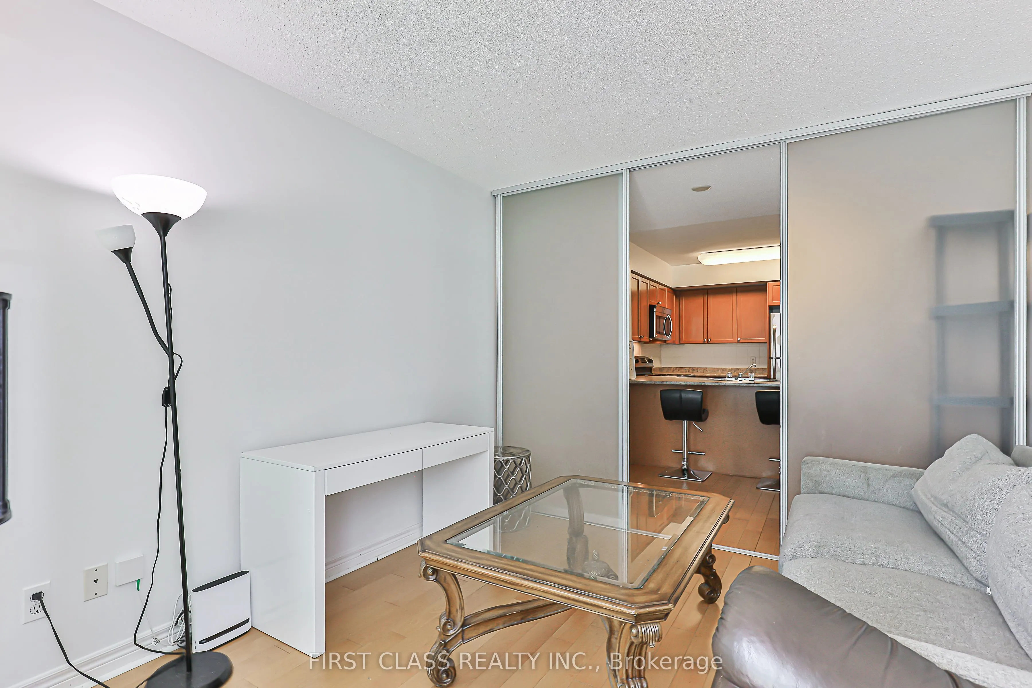 51 Lower Simcoe Street, #1202