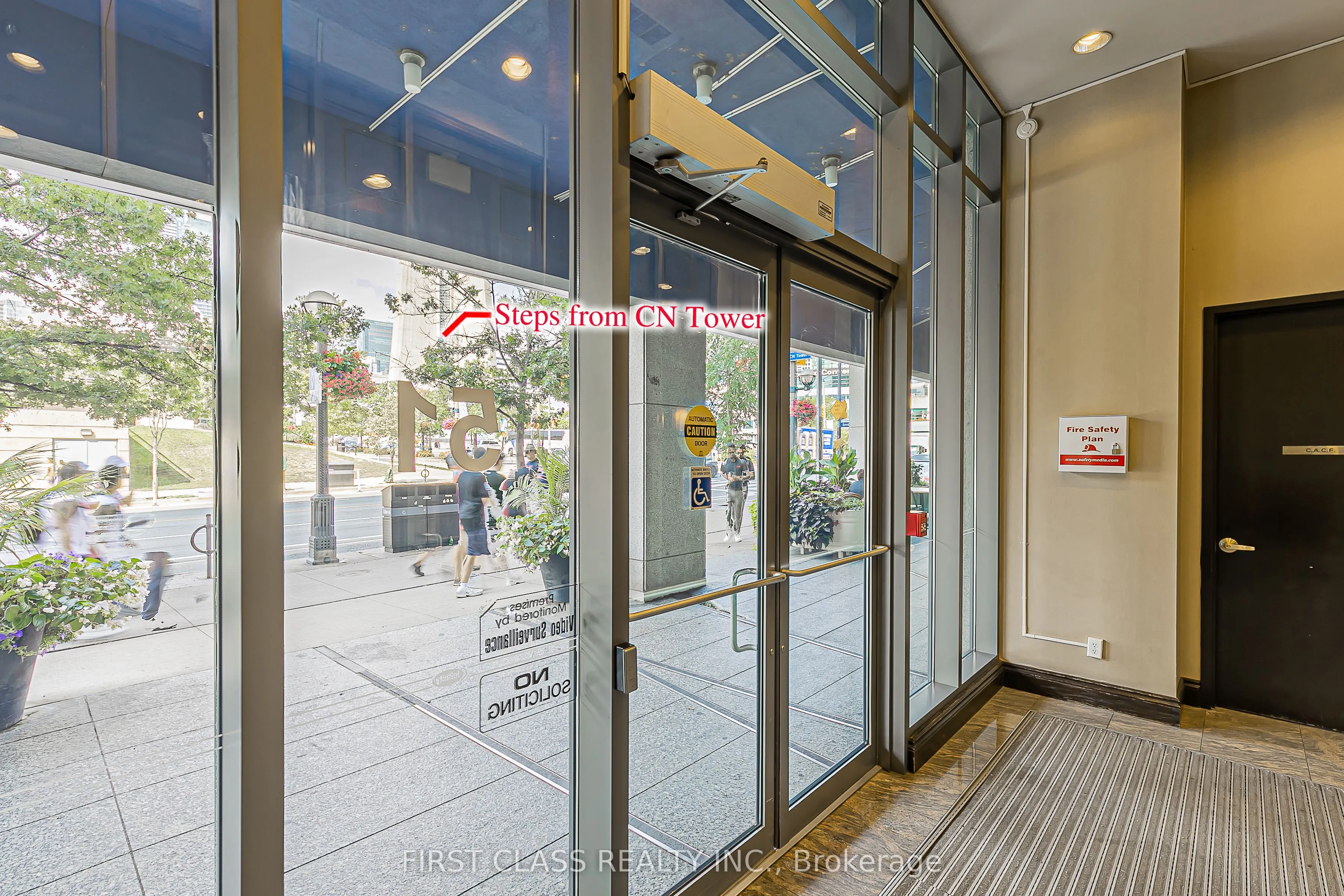 51 Lower Simcoe Street, #1202