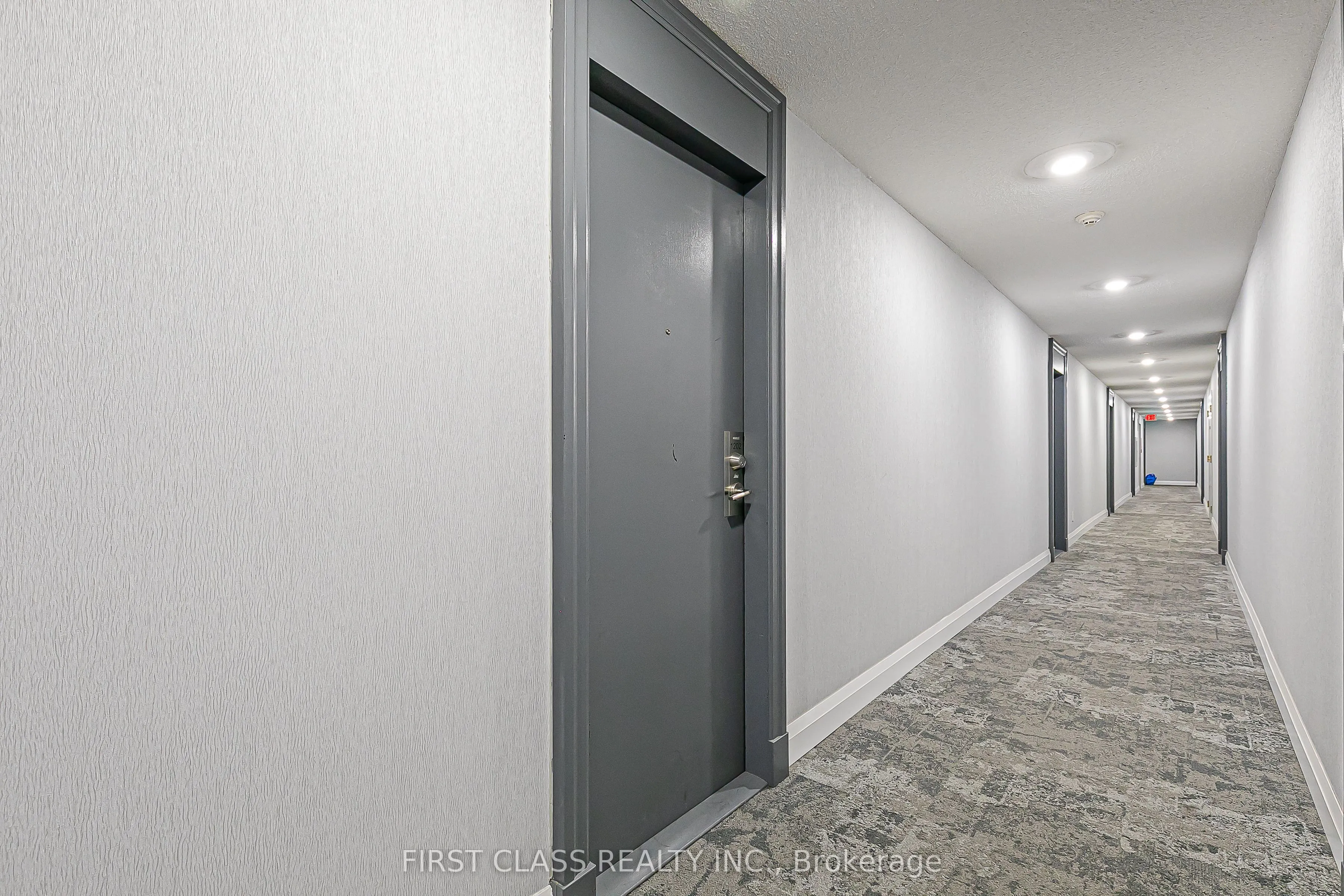 51 Lower Simcoe Street, #1202